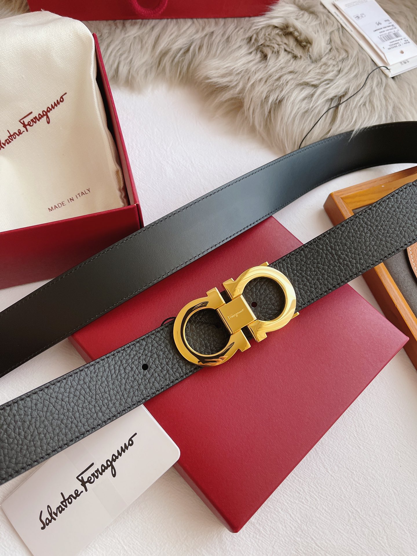 Salvatore Ferragamo Male Leather Belt Black M