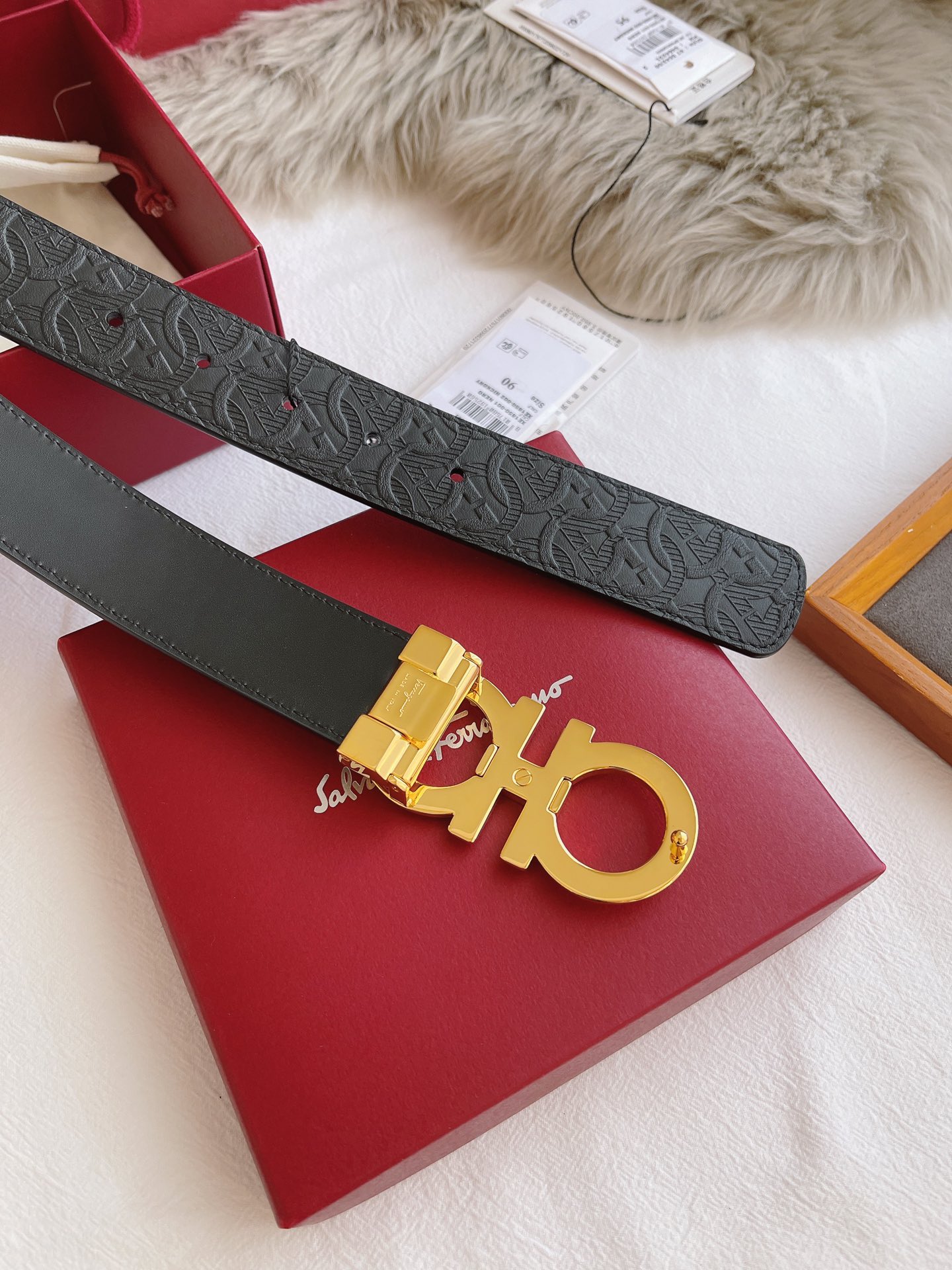 Salvatore Ferragamo Male Leather Belt Black M