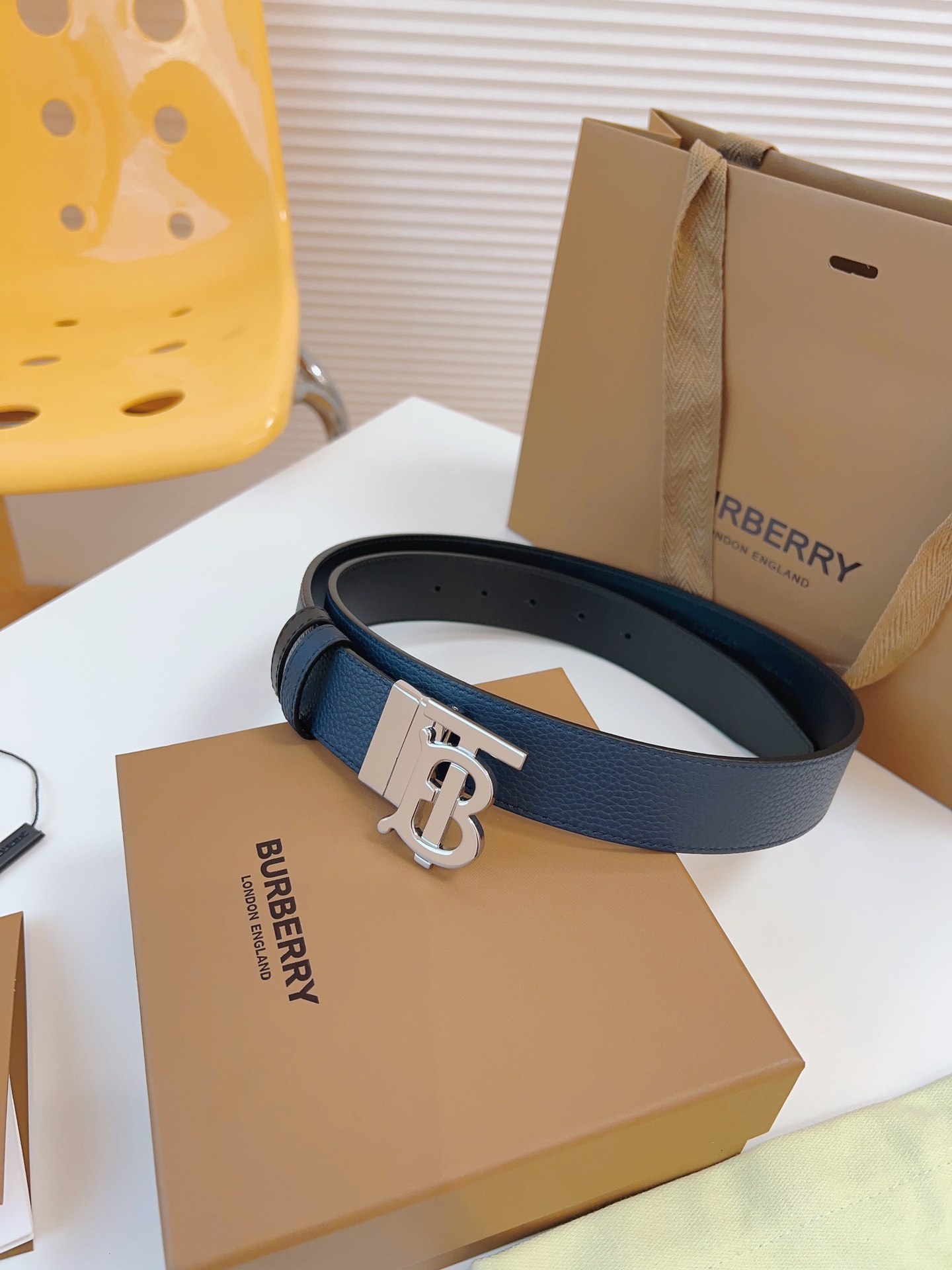 Burberry Basic Belt Top Grain Leather 34mm