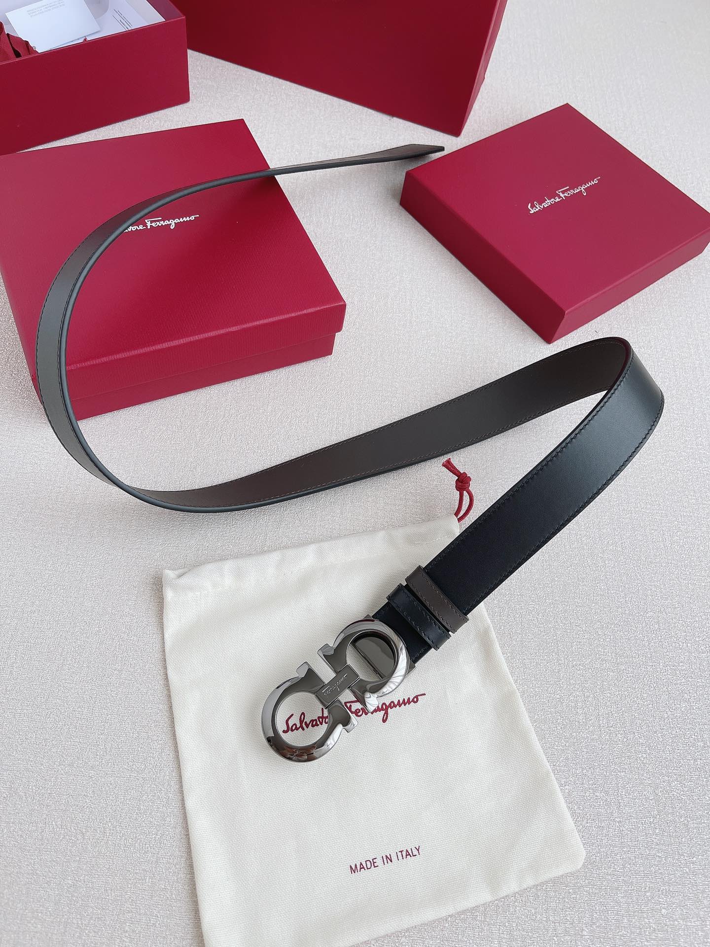 Salvatore Ferragamo Leather Belt Adjustable 35mm-m