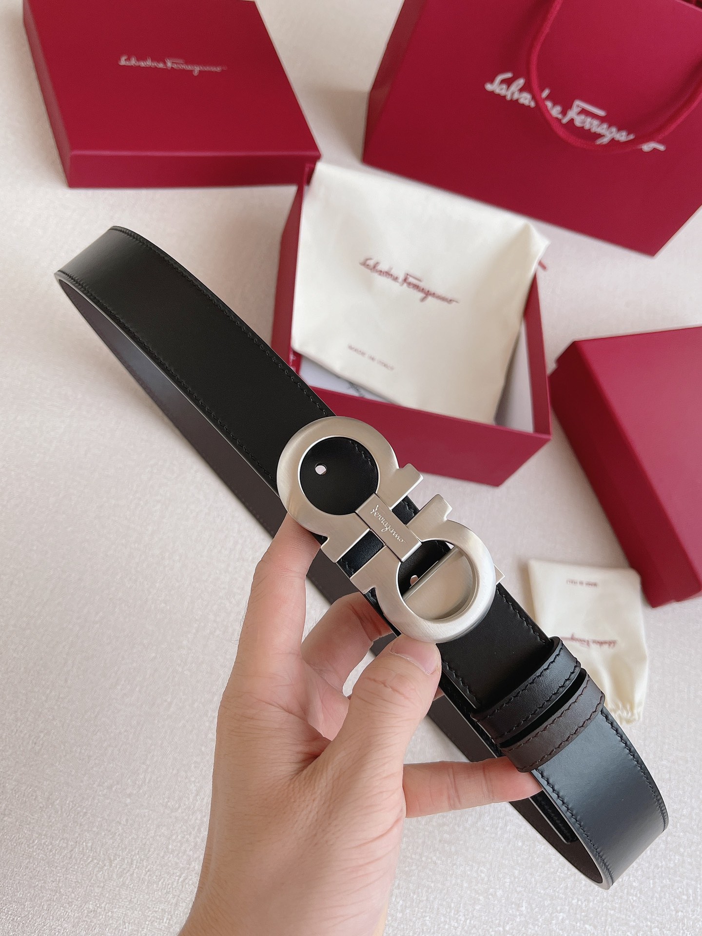 Salvatore Ferragamo Leather Belt Adjustable 35mm-m