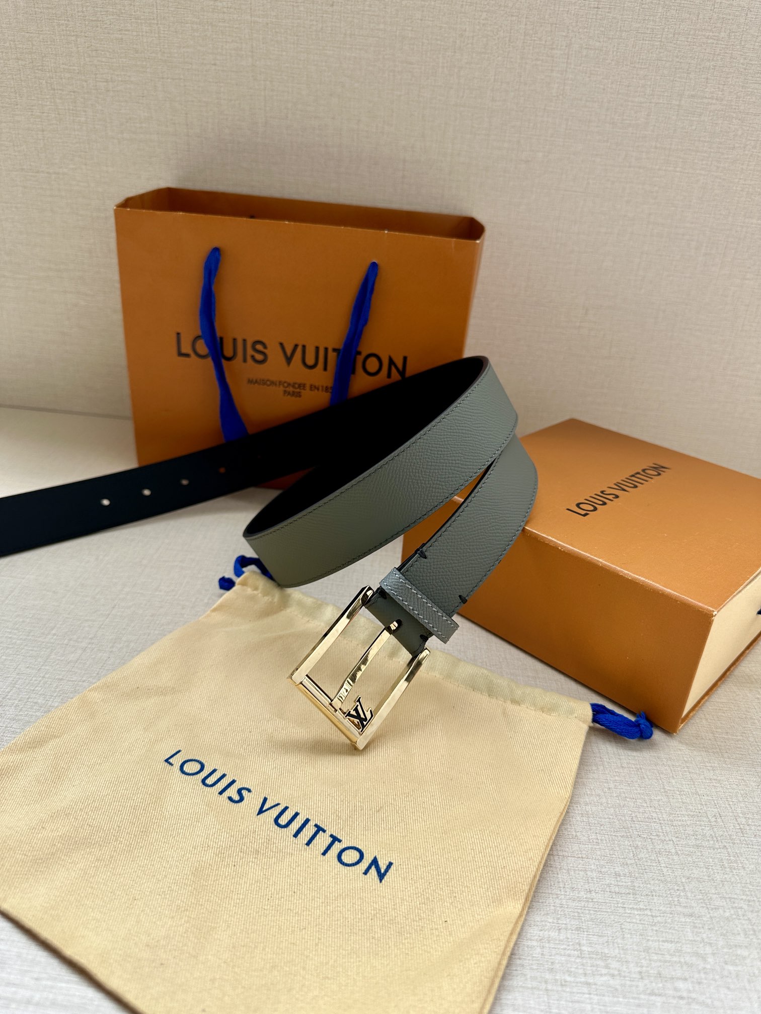 Louis Vuitton Male Basic Belt L