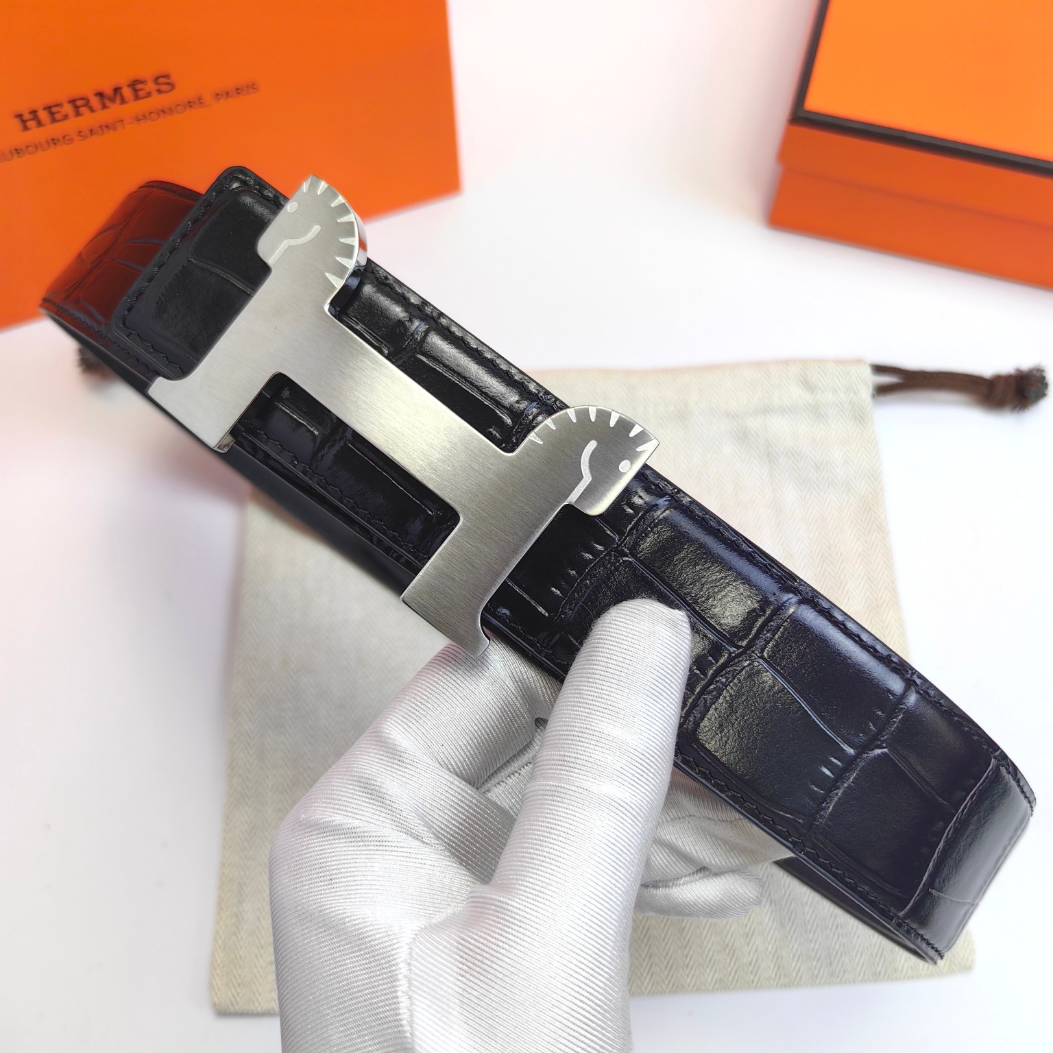 Hermès Basic Belt Top Grain Leather 13514