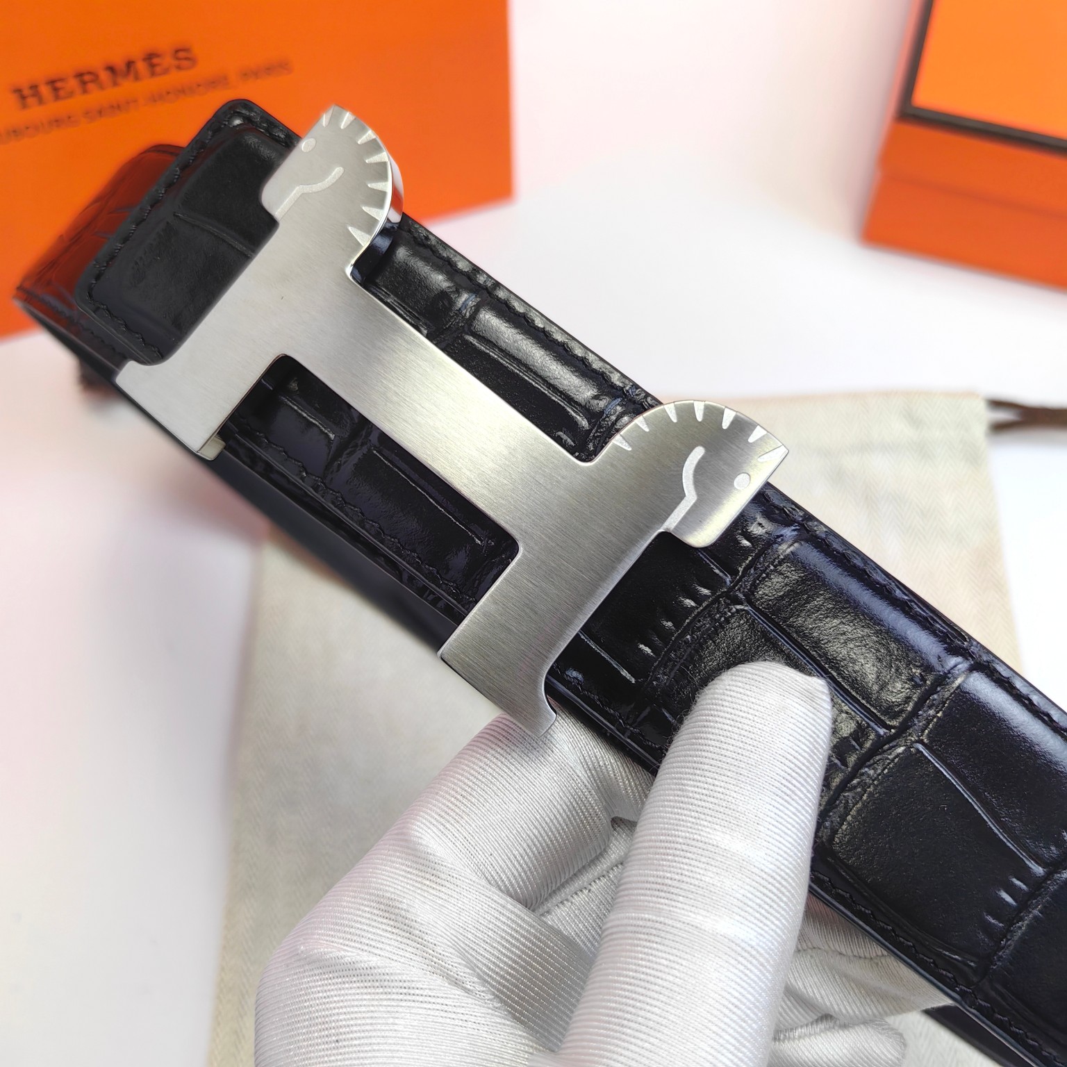 Hermès Basic Belt Top Grain Leather 13514