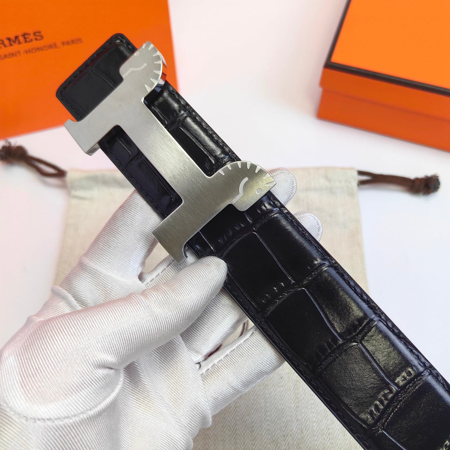 Hermès Basic Belt Top Grain Leather 13514