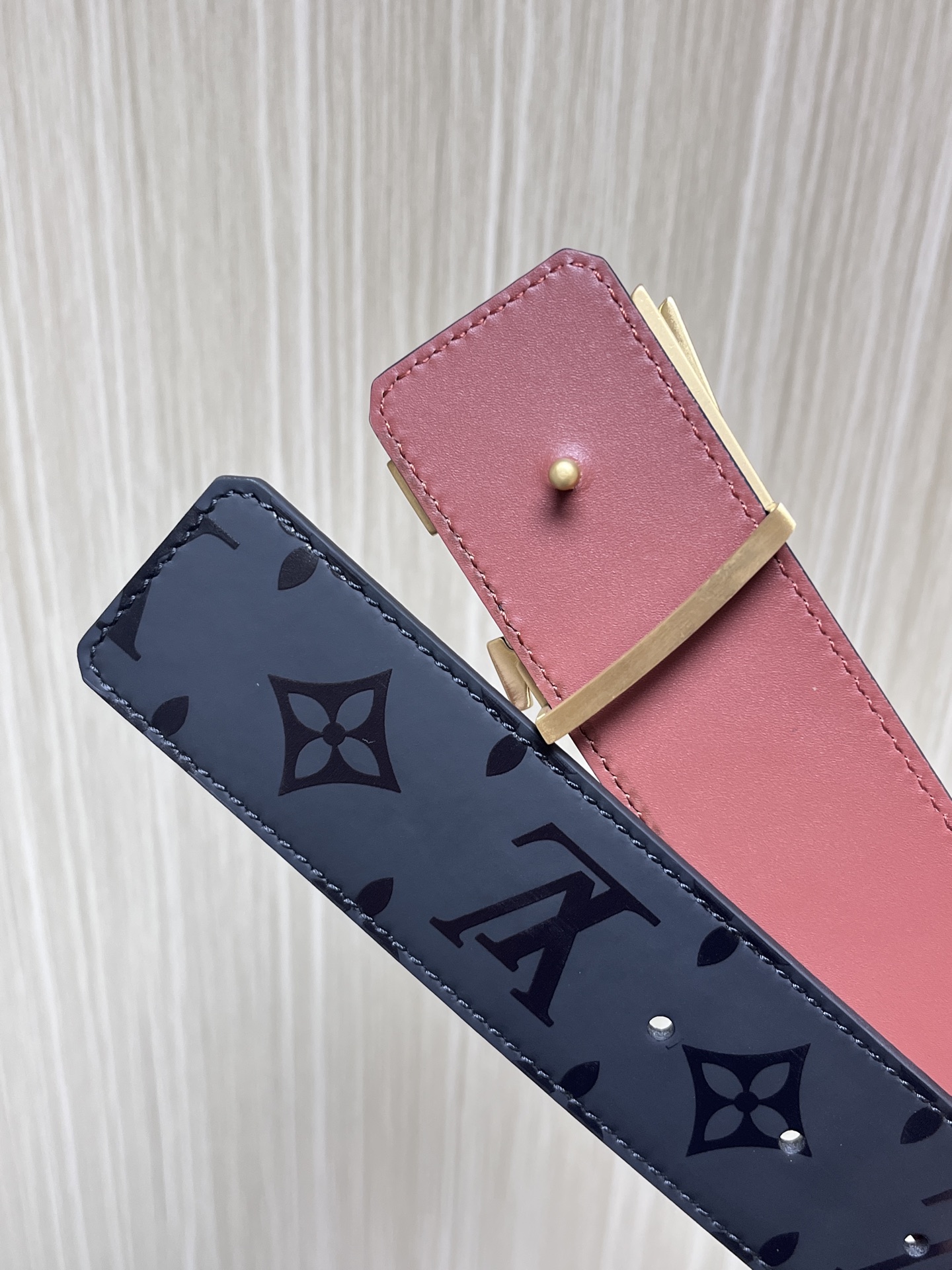 Louis Vuitton Male Leather Belt Black 40mm-l