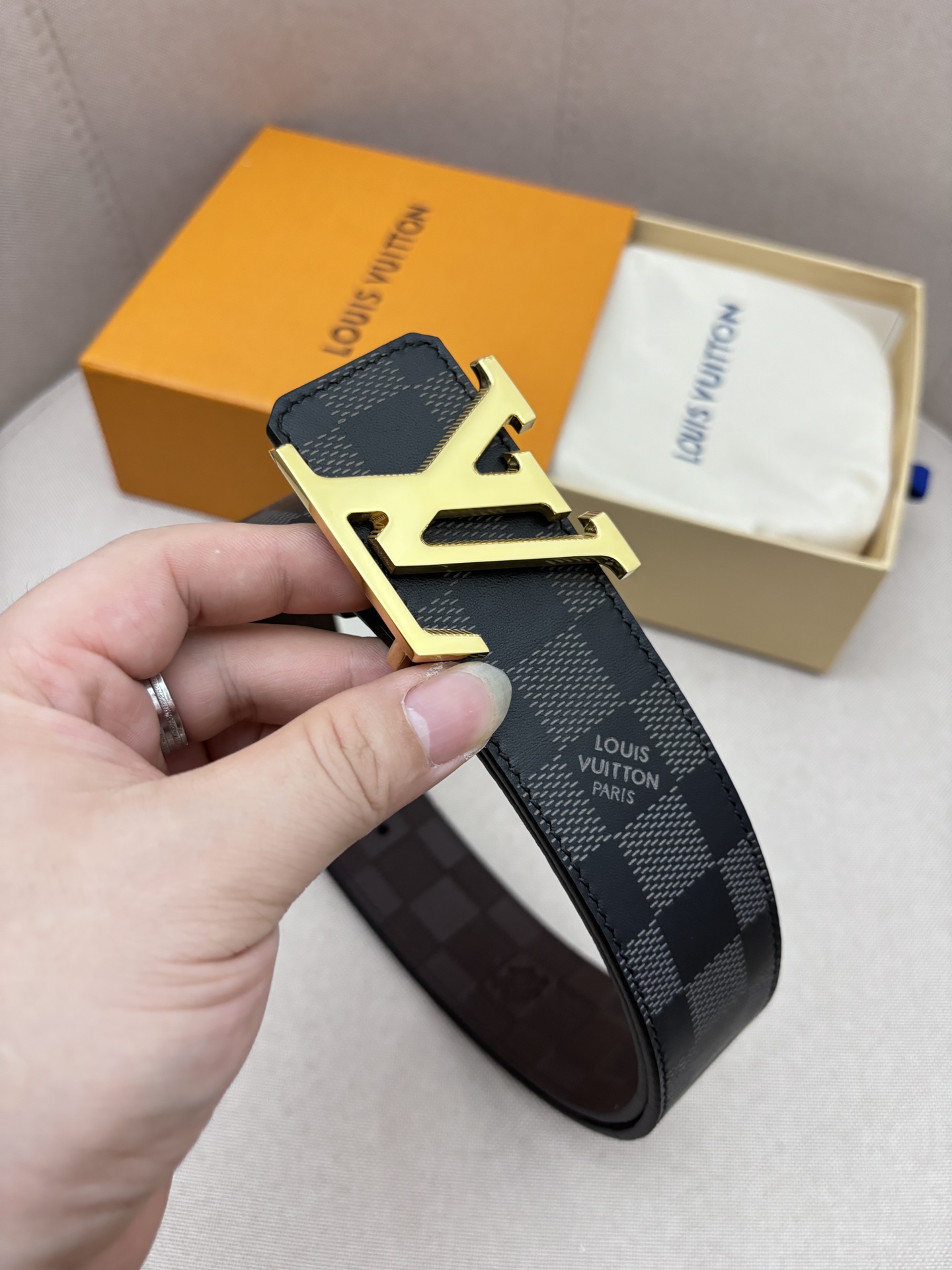 Louis Vuitton Male Basic Belt M-l