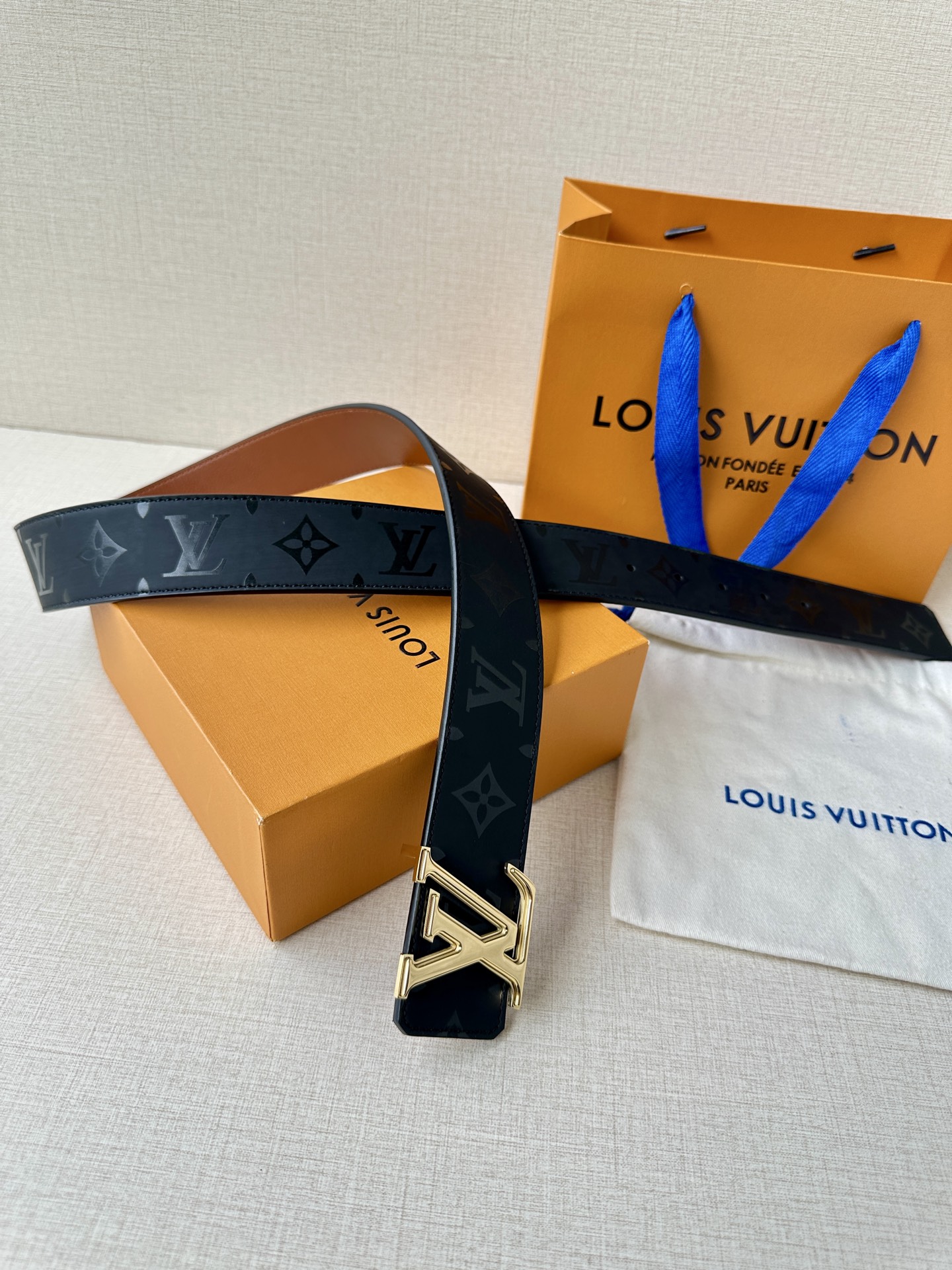 Louis Vuitton Leather Belt S-m-l