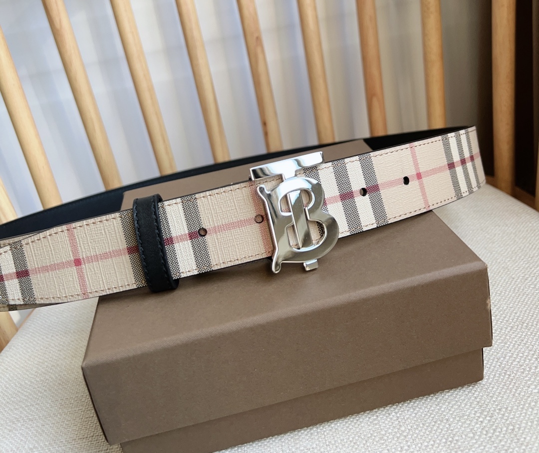 Burberry Basic Belt M-l