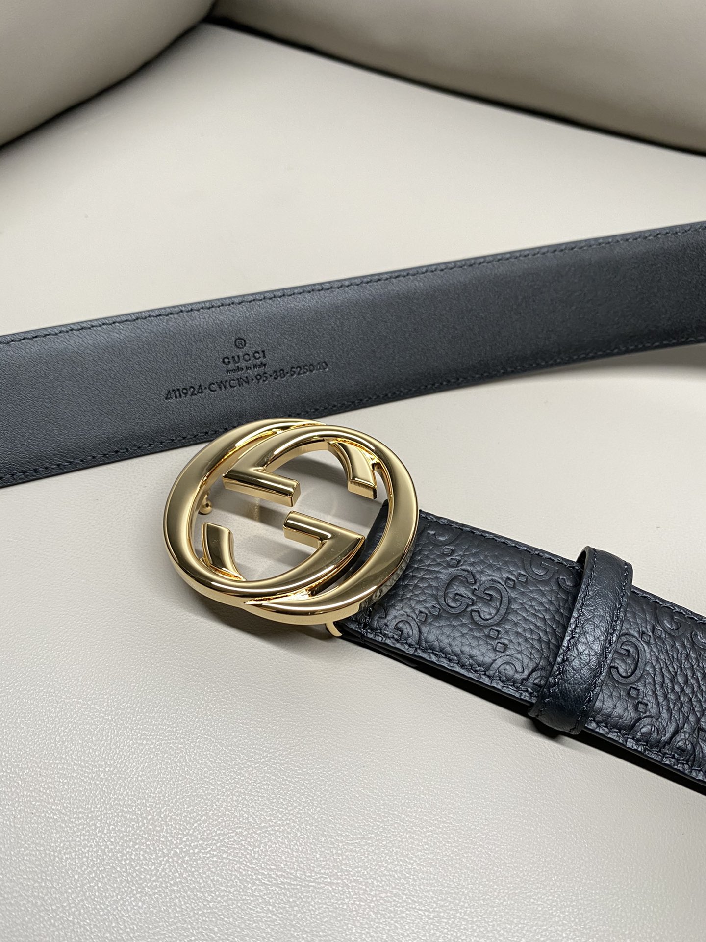 Gucci Basic Belt Cow Leather
