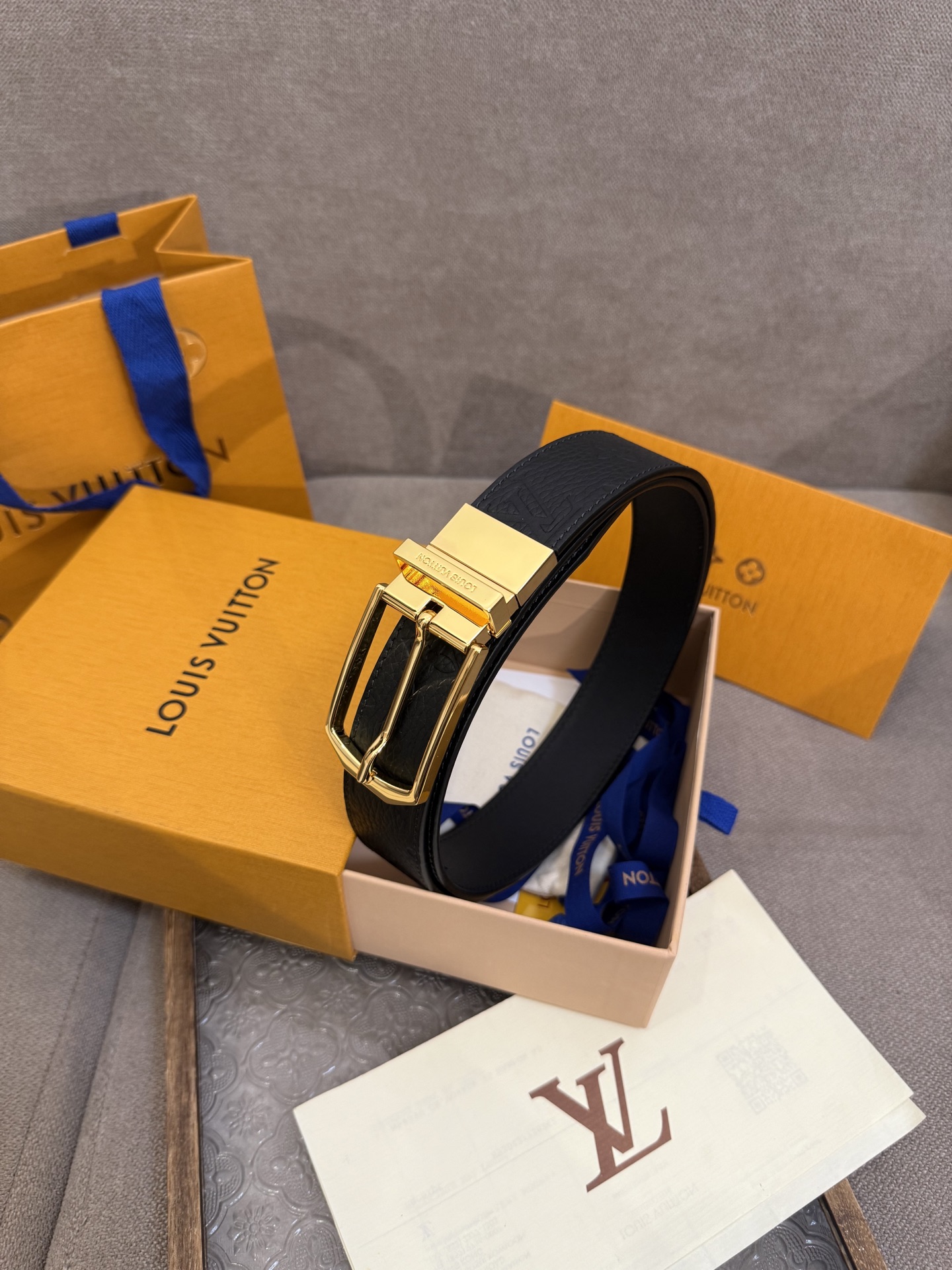 Louis Vuitton Leather Belt Black S-m-l