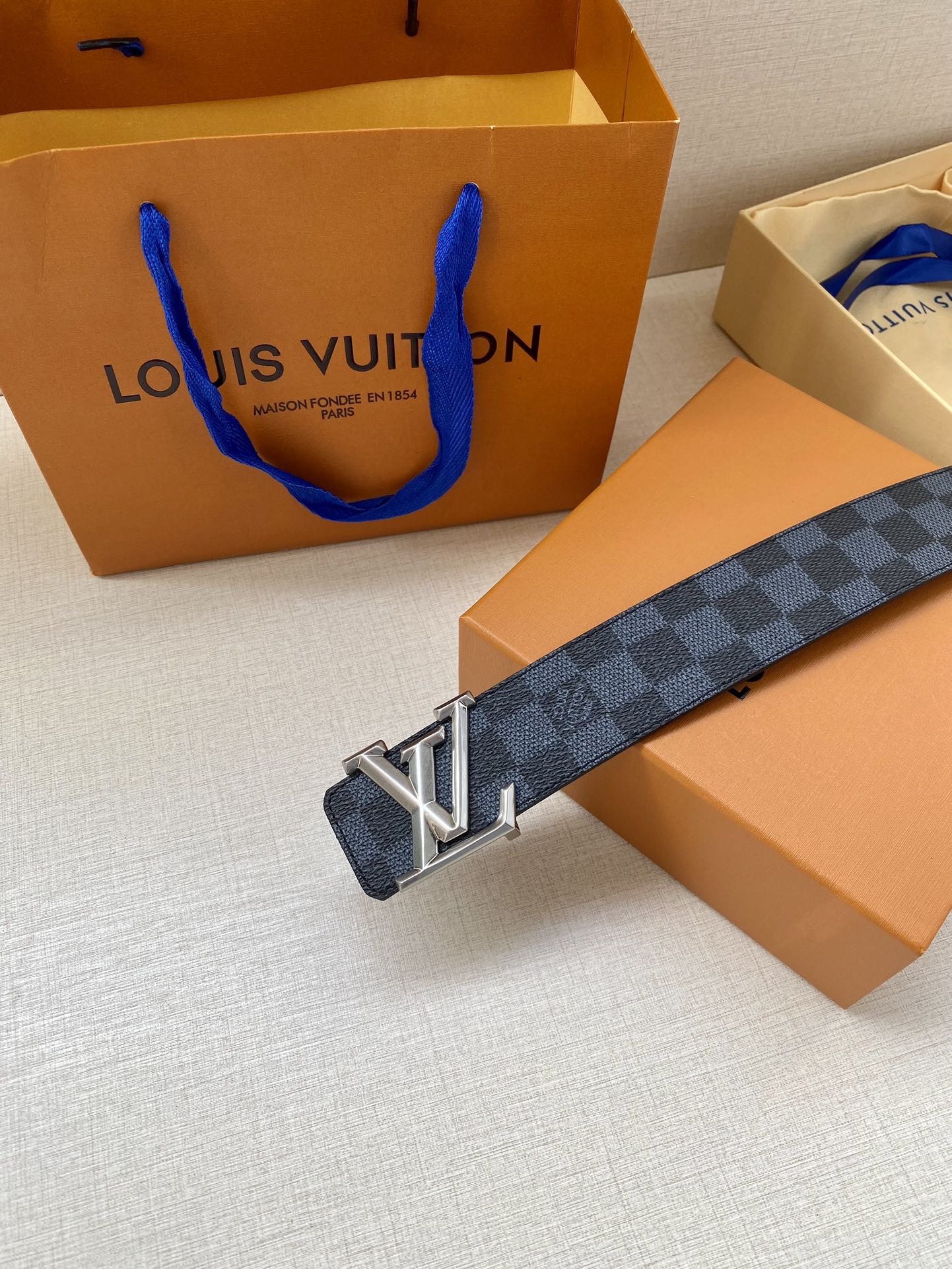 Louis Vuitton Male Basic Belt Cow Leather S-m-l