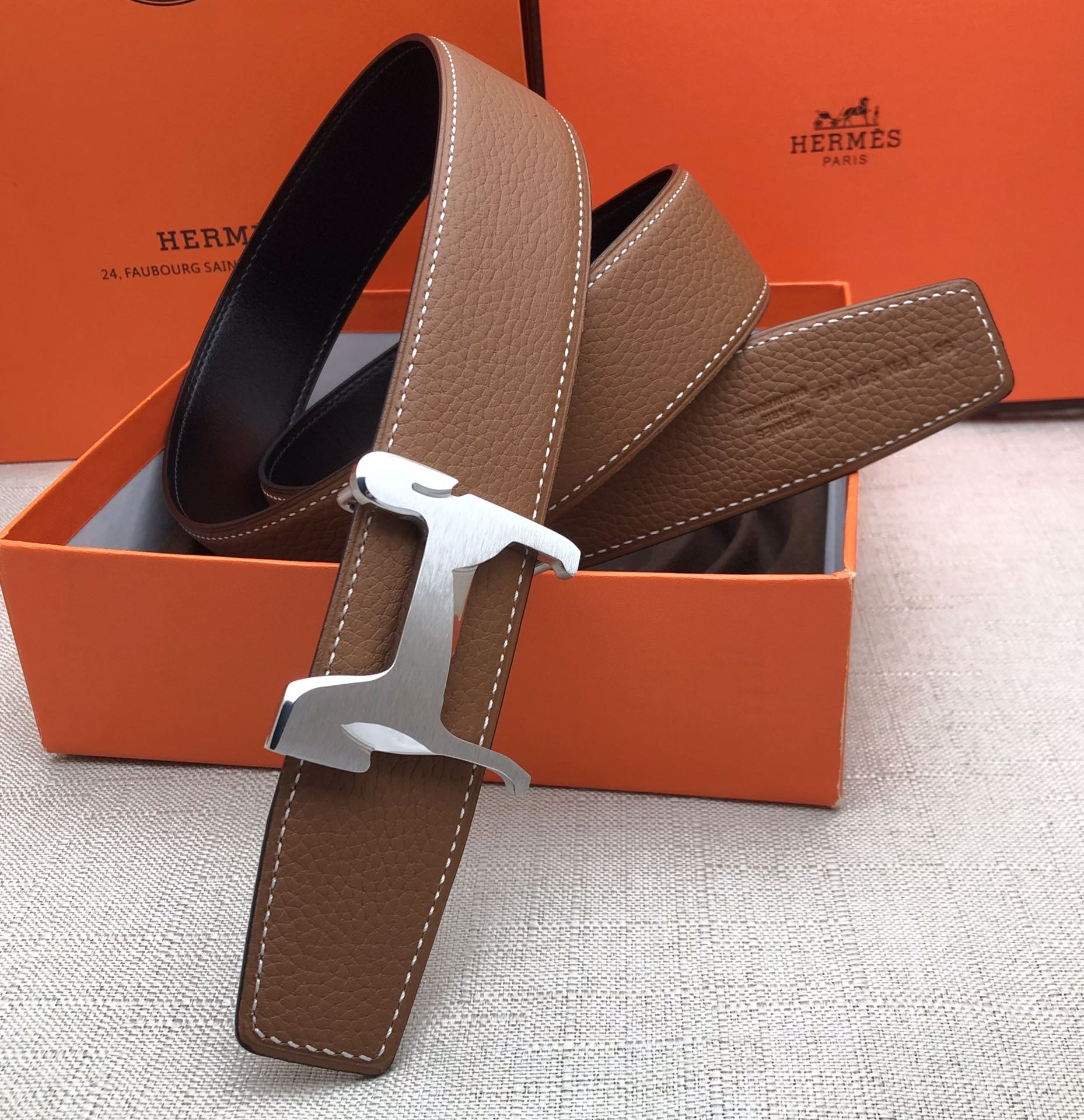 Hermès Basic Belt Top Grain Leather Black 38mm