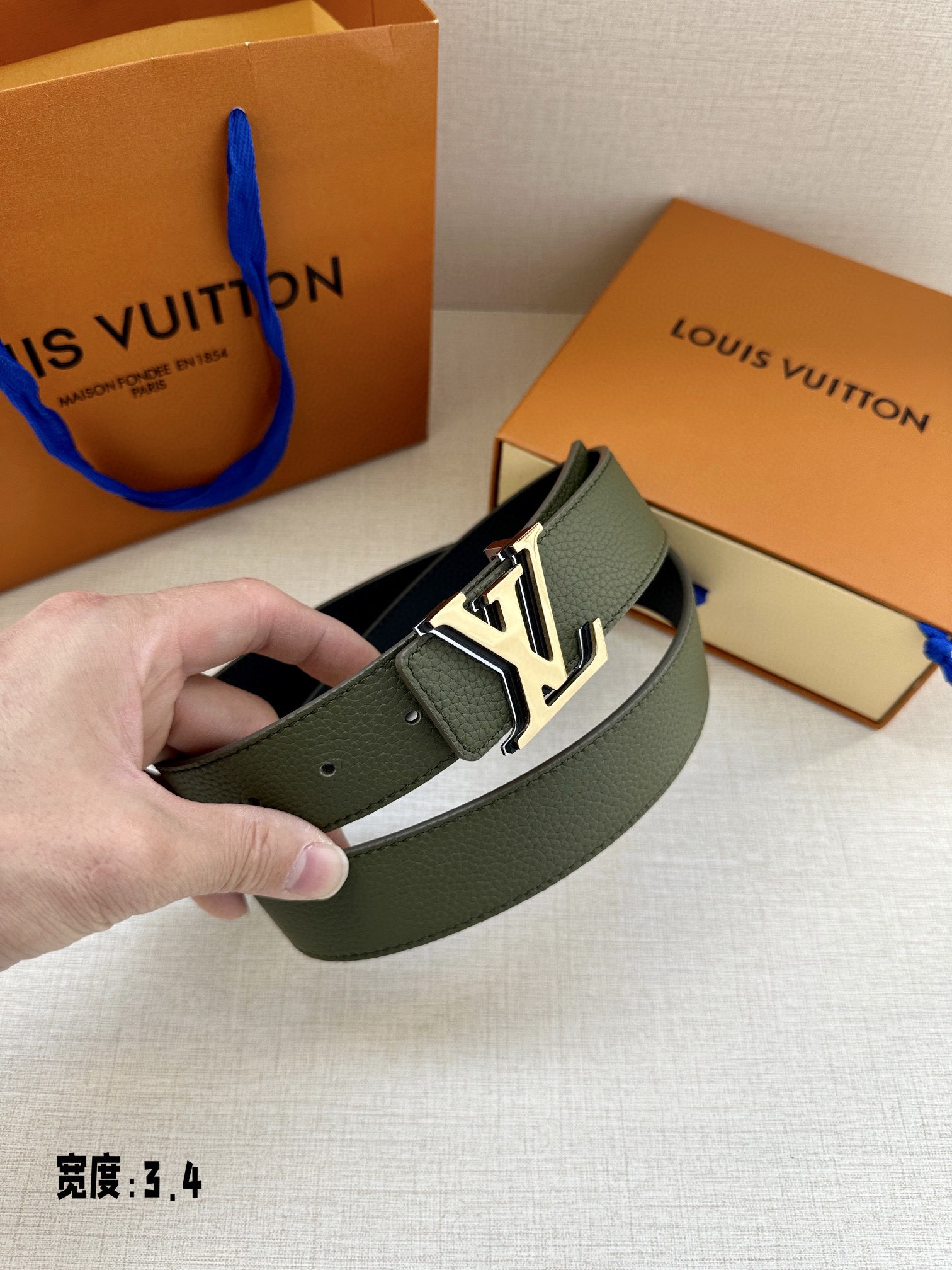 Louis Vuitton Basic Belt M-l