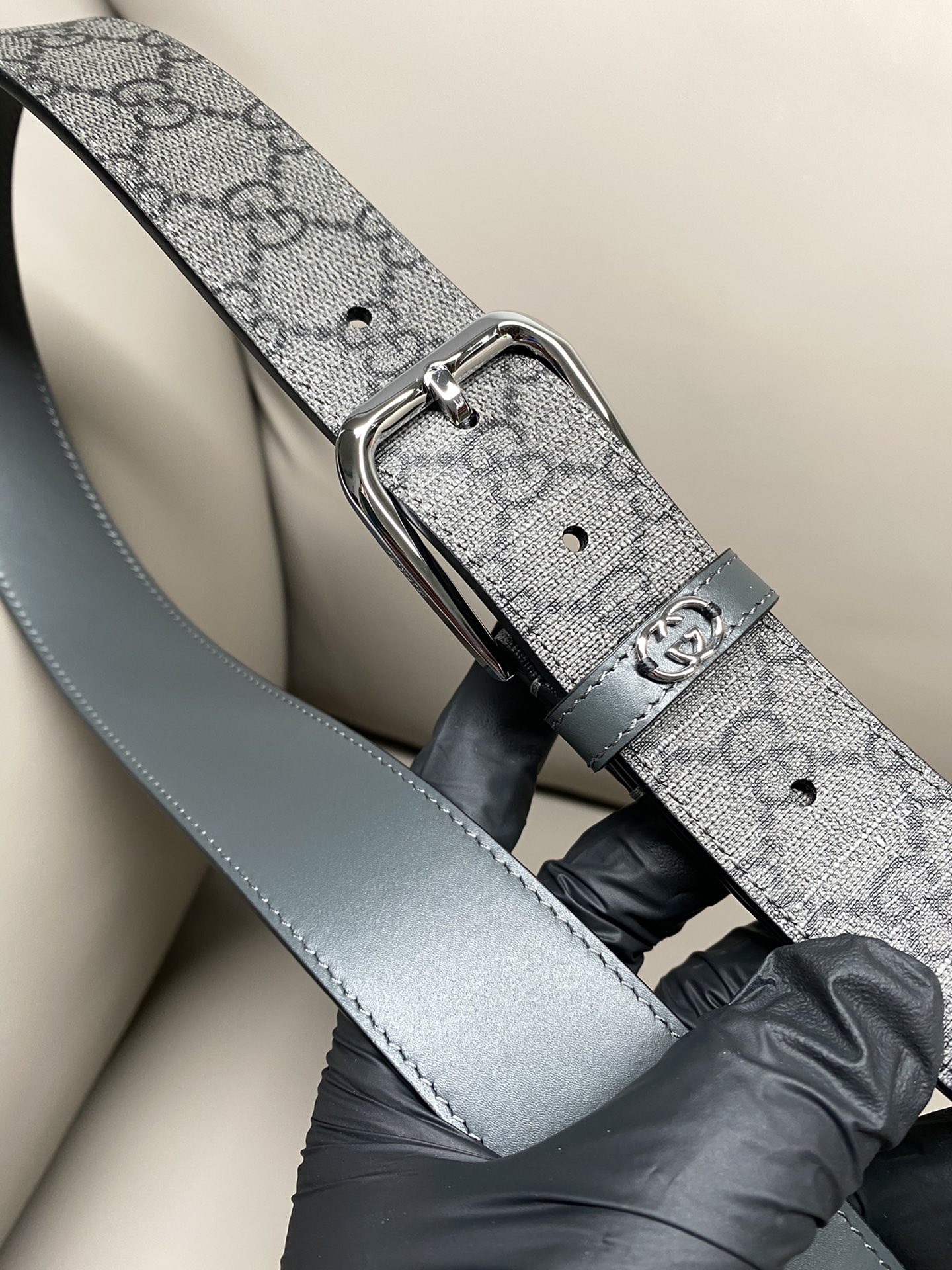 Gucci Pin Buckle Belt Cow Leather Gray S-m