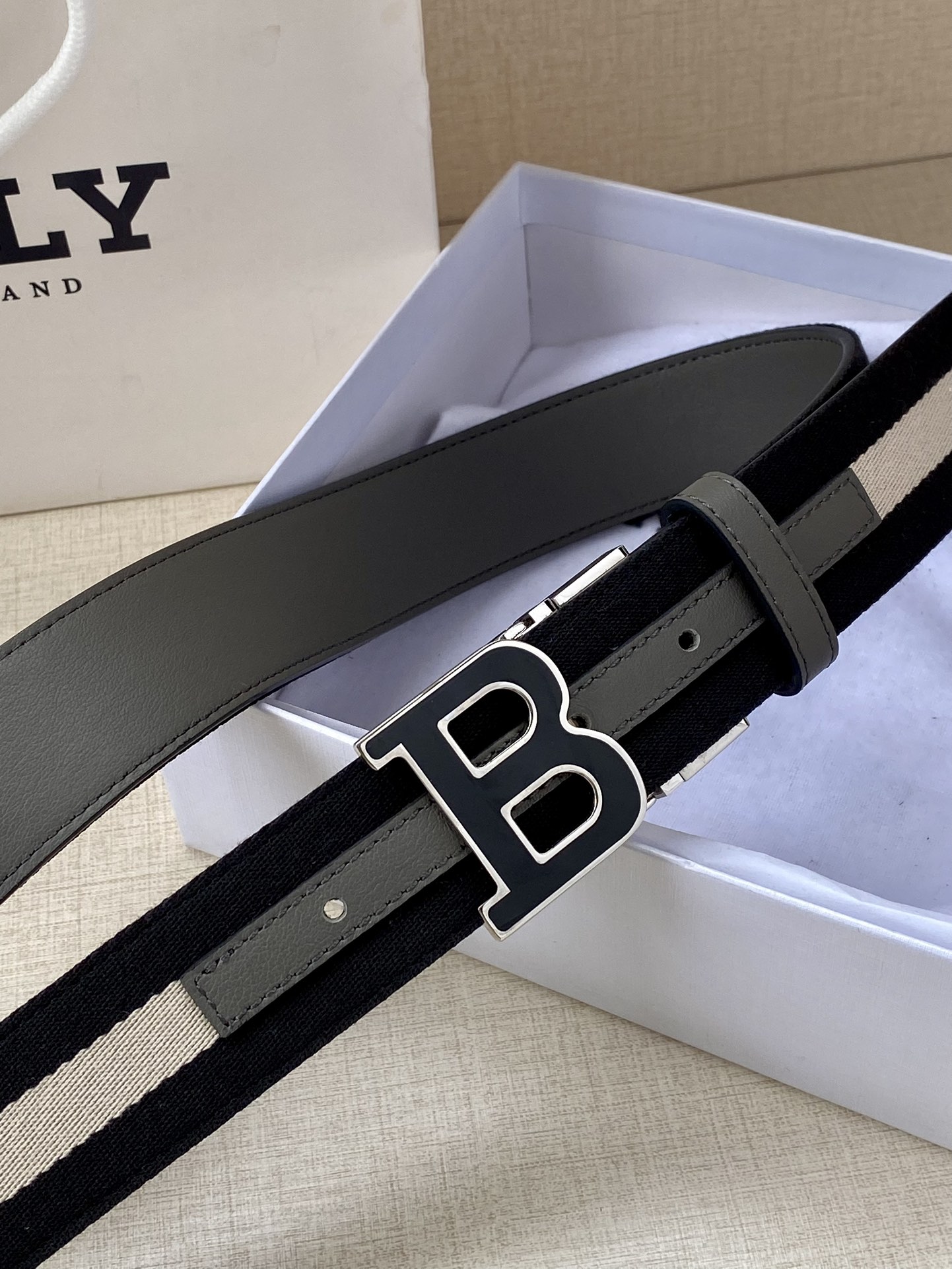 Bally Leather Belt Cow Leather Adjustable M-l