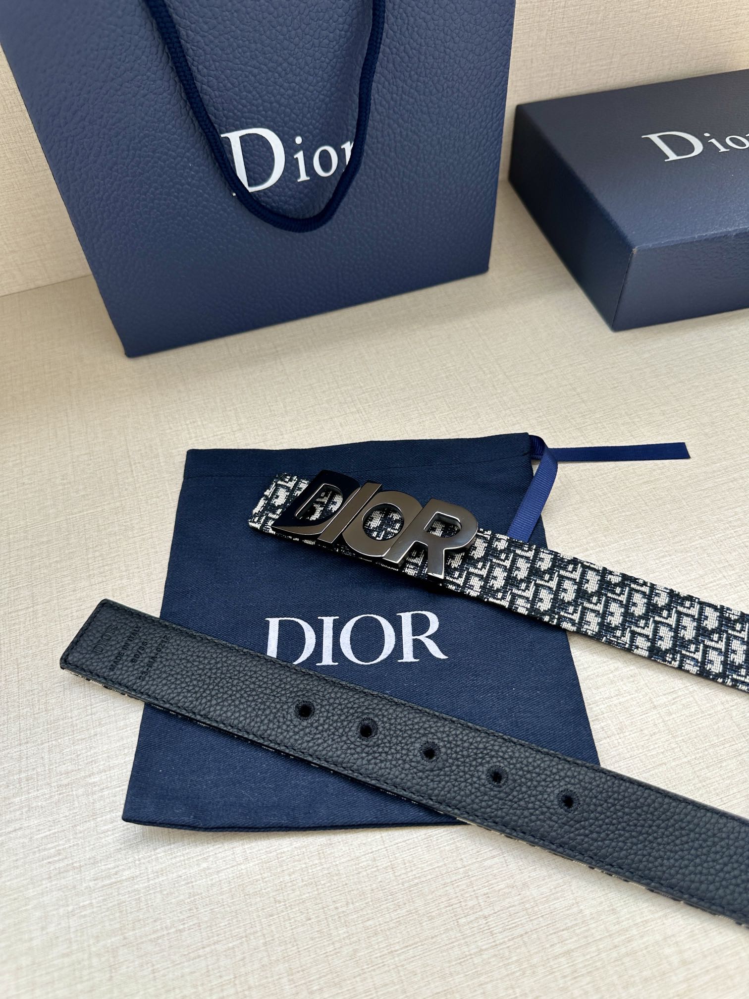Basic Belt Cow Leather Gray M-l