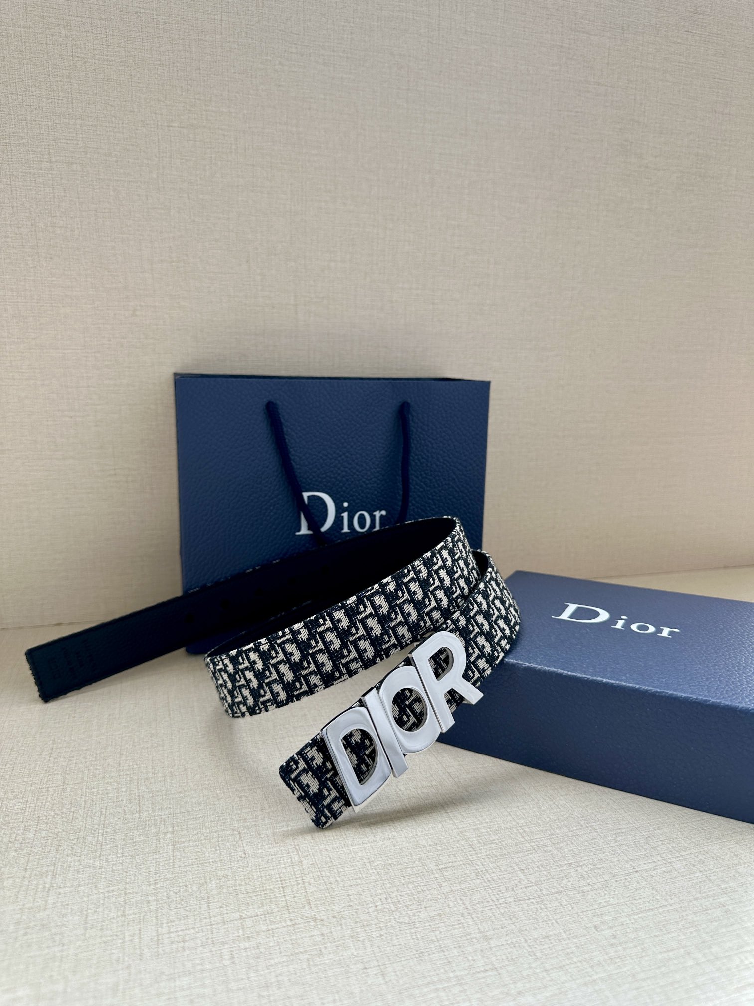 Basic Belt Cow Leather Gray M-l