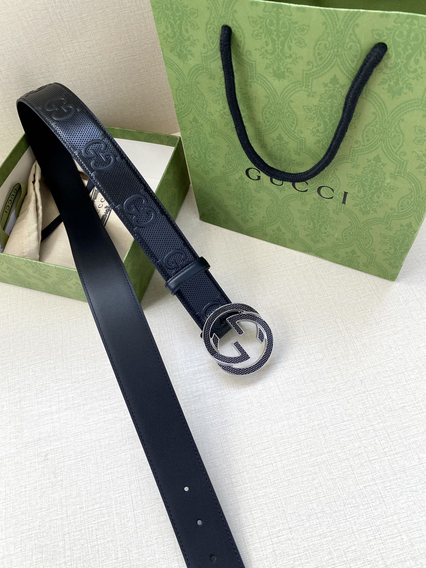 Gucci Basic Belt Black M-l