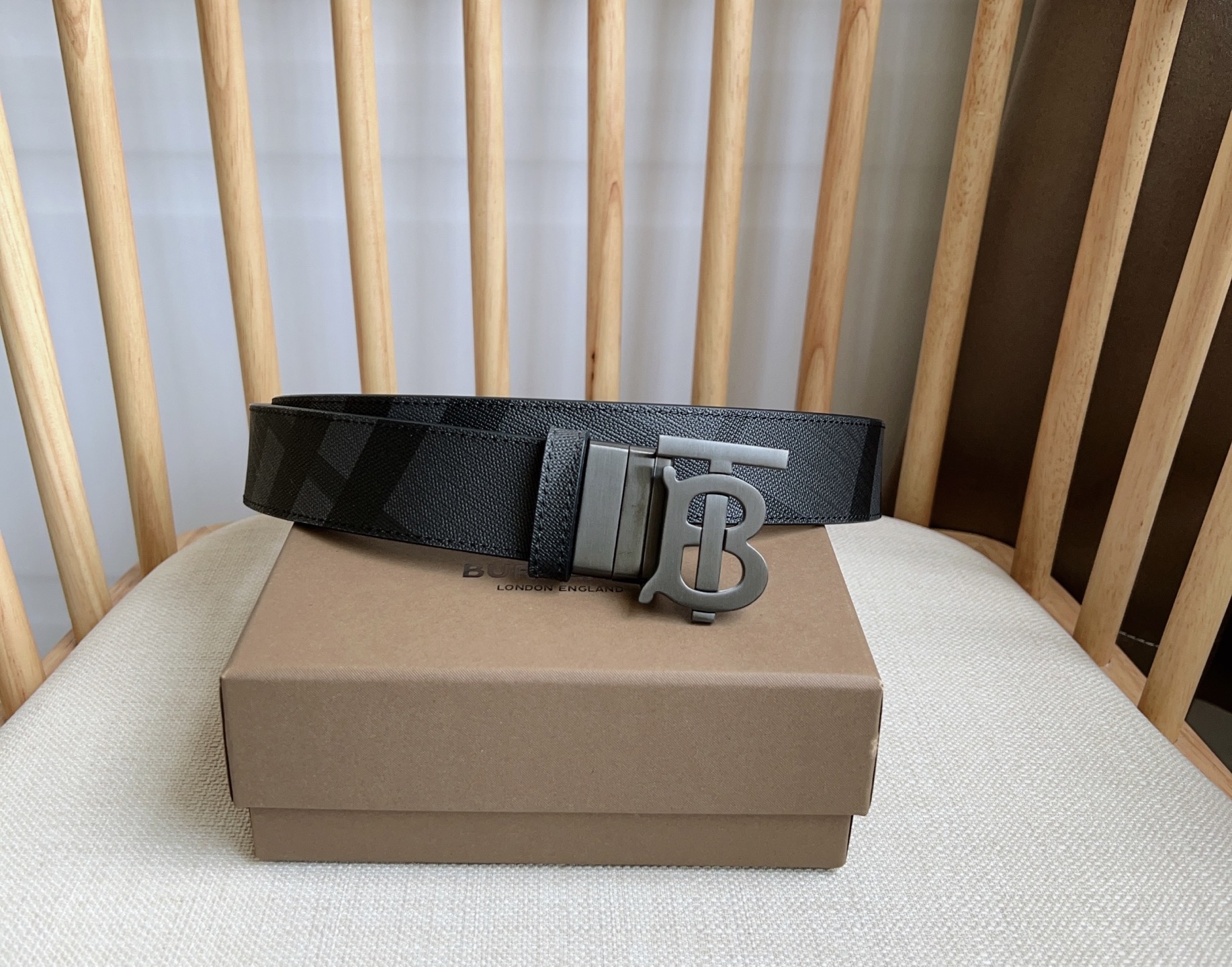 Burberry Basic Belt M-l