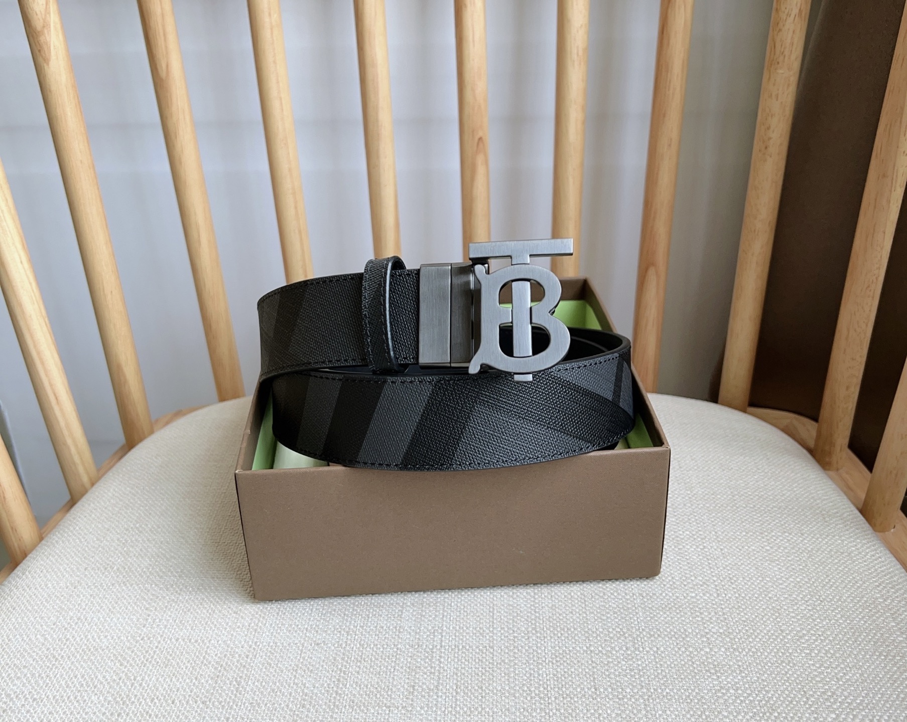 Burberry Basic Belt M-l