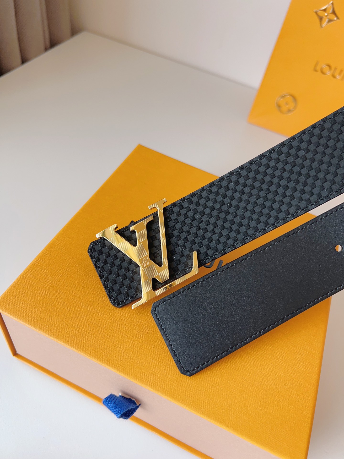 Louis Vuitton Basic Belt 40mm-l