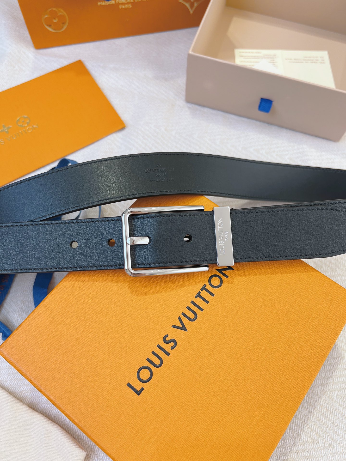 Louis Vuitton Leather Belt Cow Leather L