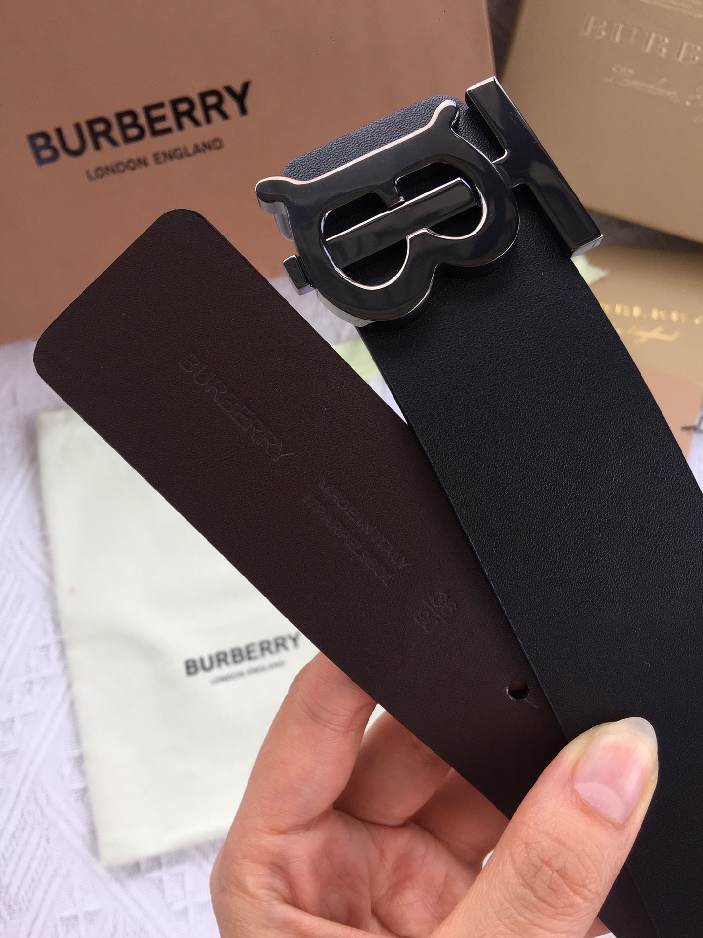 Burberry Leather Belt M