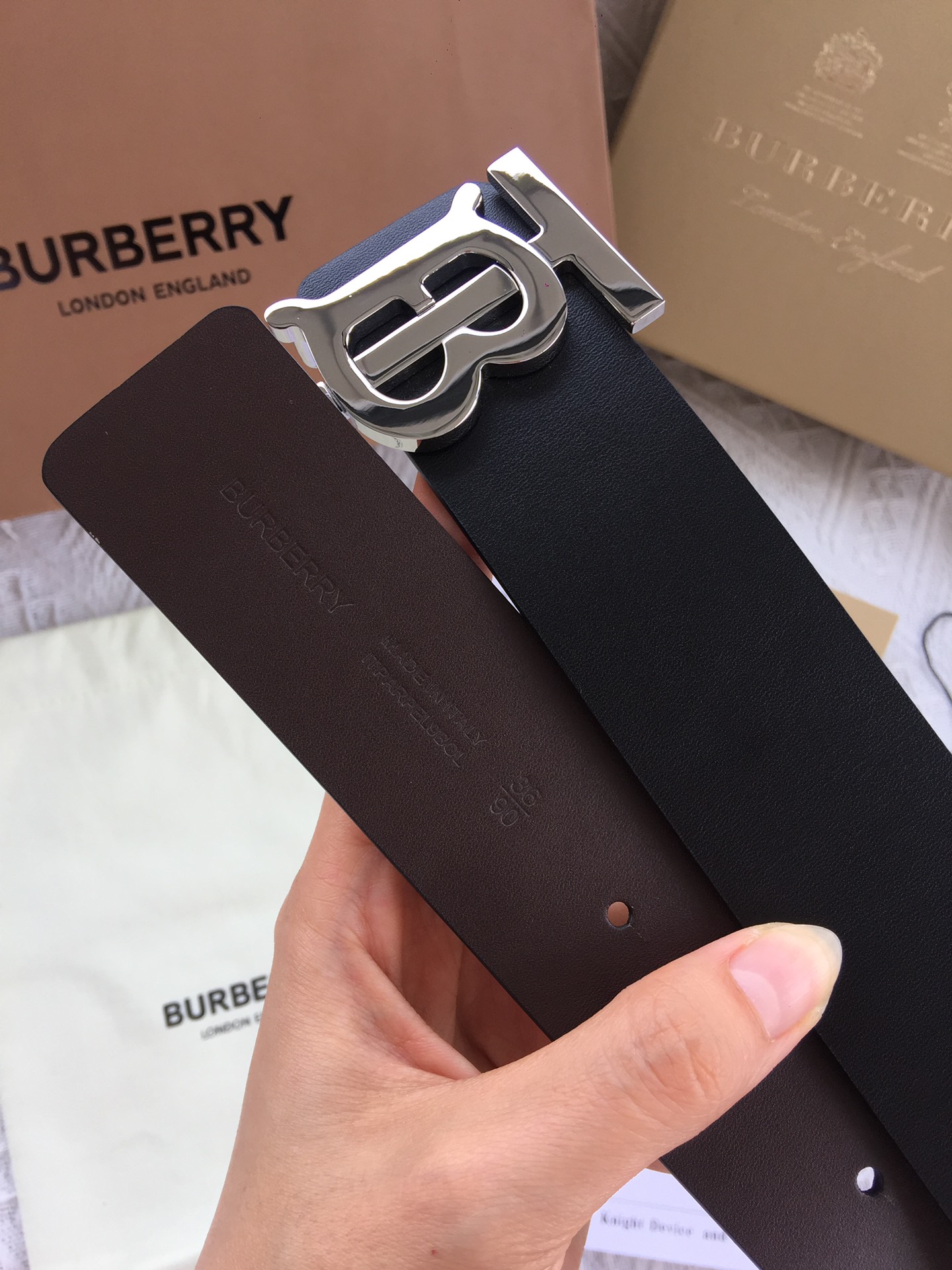 Burberry Leather Belt M