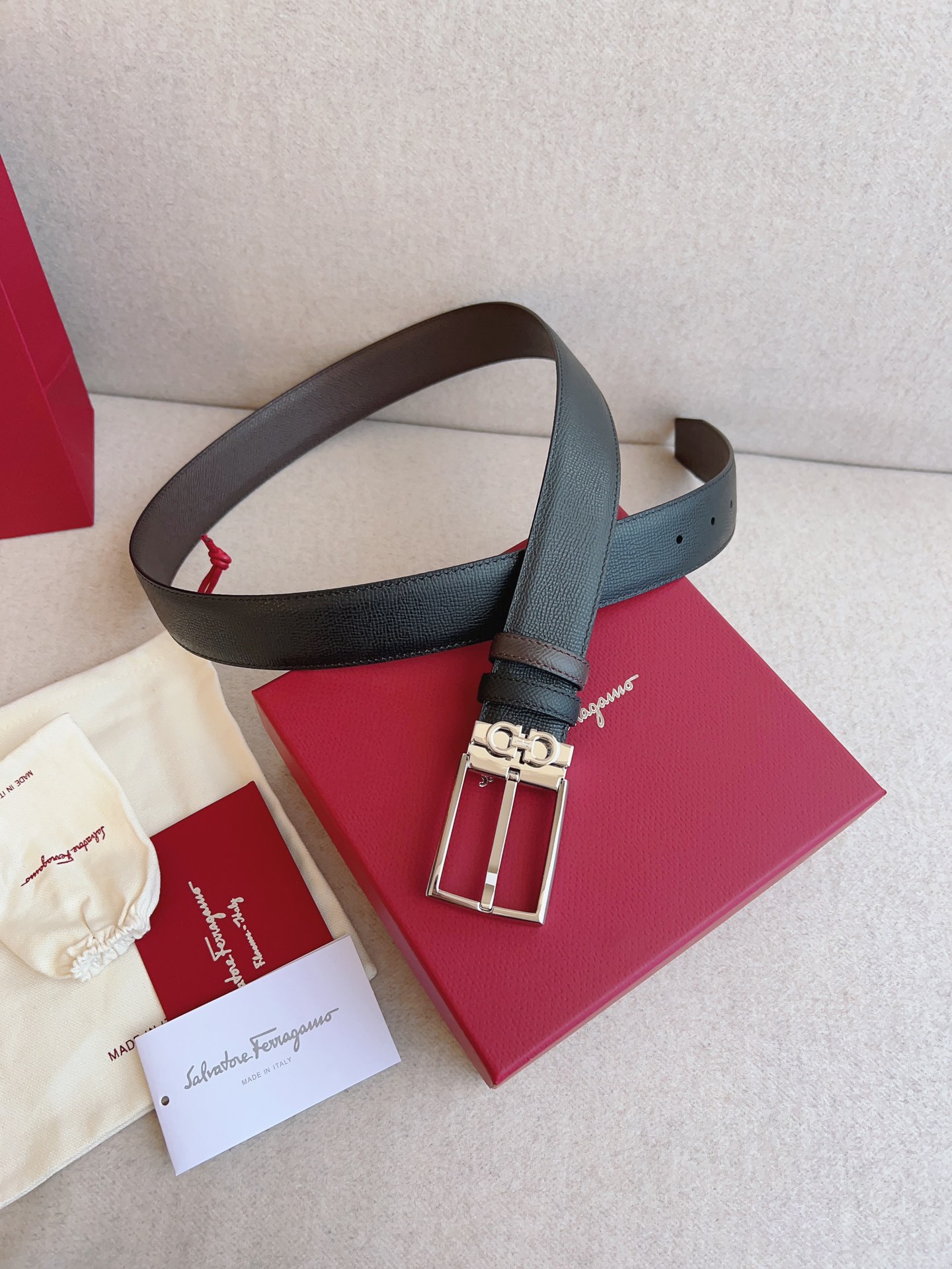 Salvatore Ferragamo Leather Belt Adjustable 35mm-m