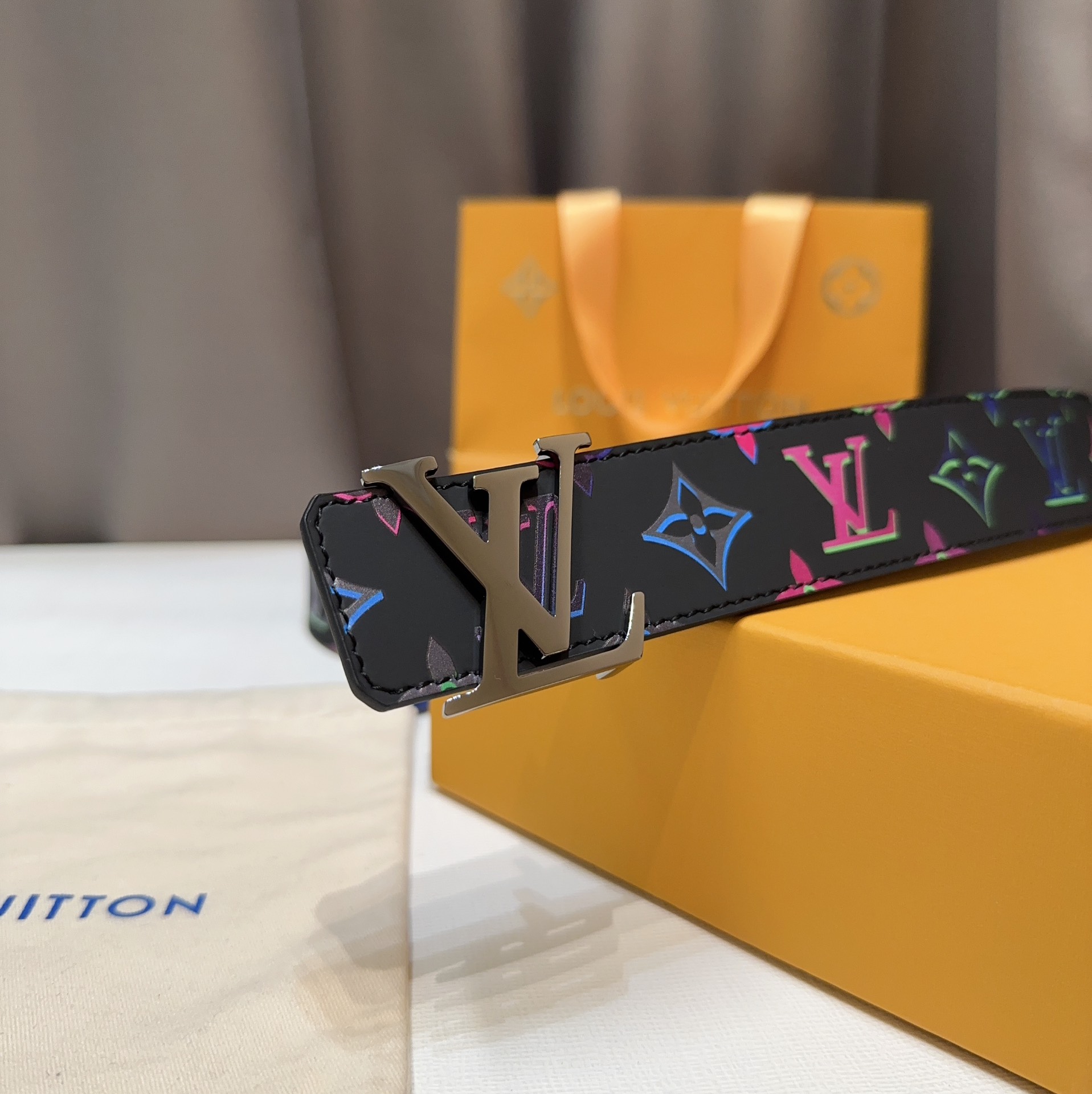 Louis Vuitton Male Basic Belt M-l