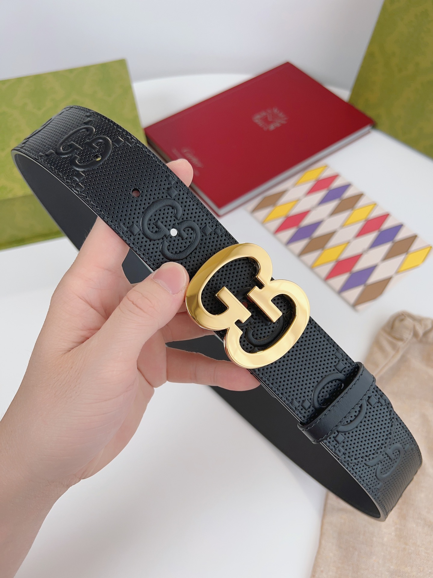 Gucci Basic Belt Gold M