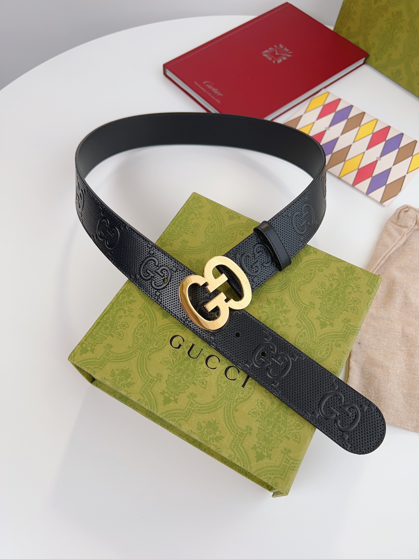 Gucci Basic Belt Gold M