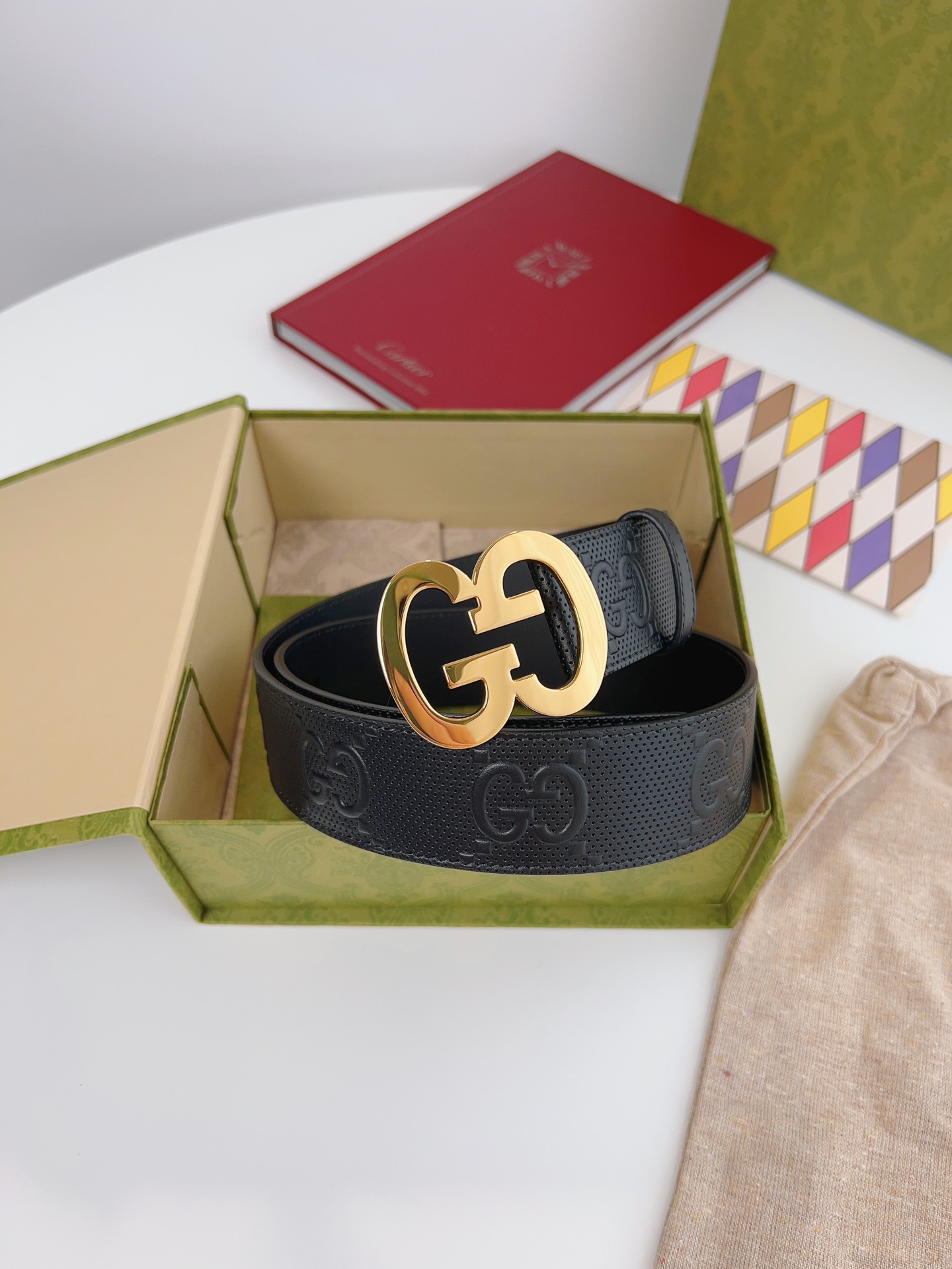 Gucci Basic Belt Gold M