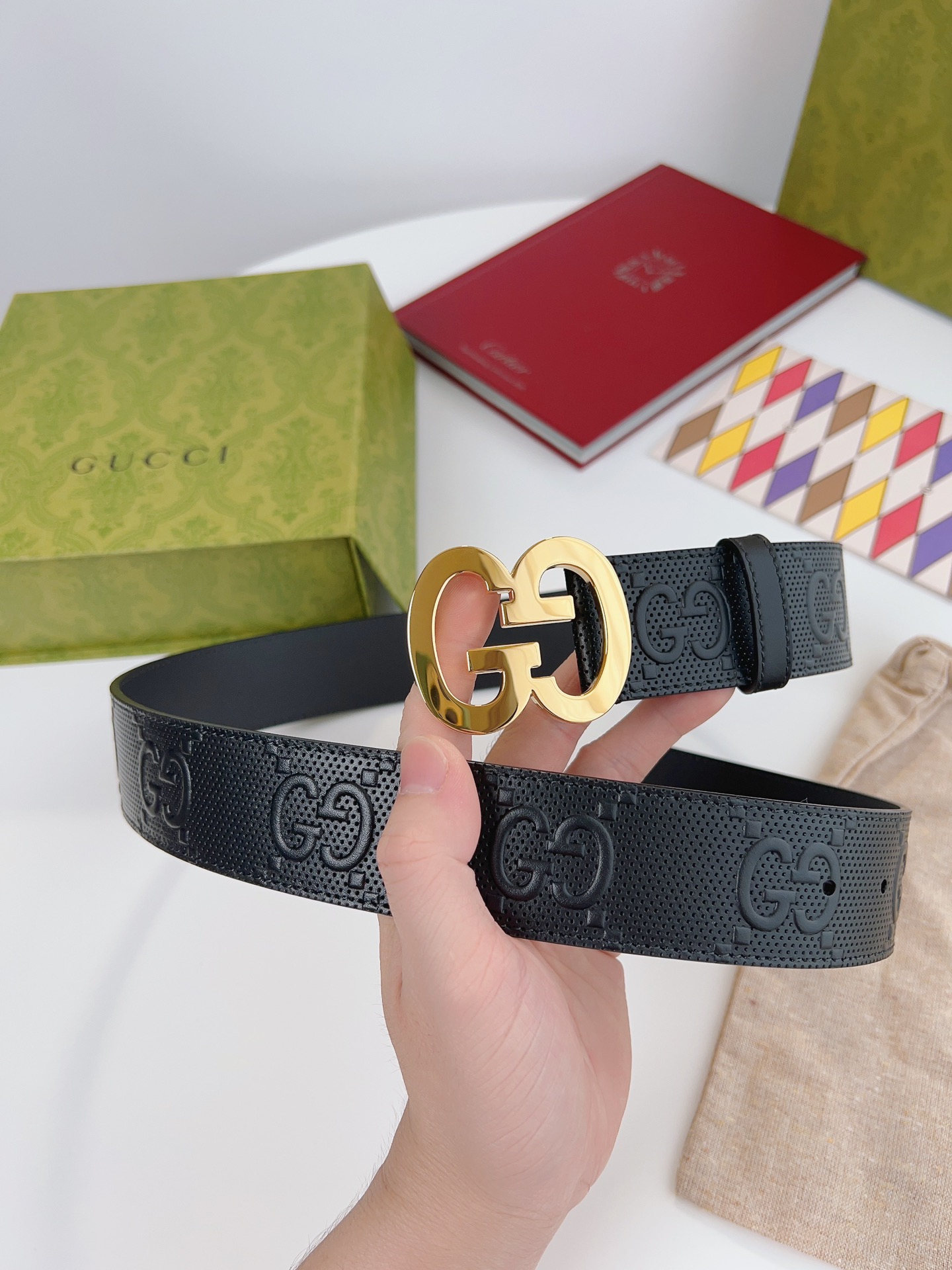 Gucci Basic Belt Gold M