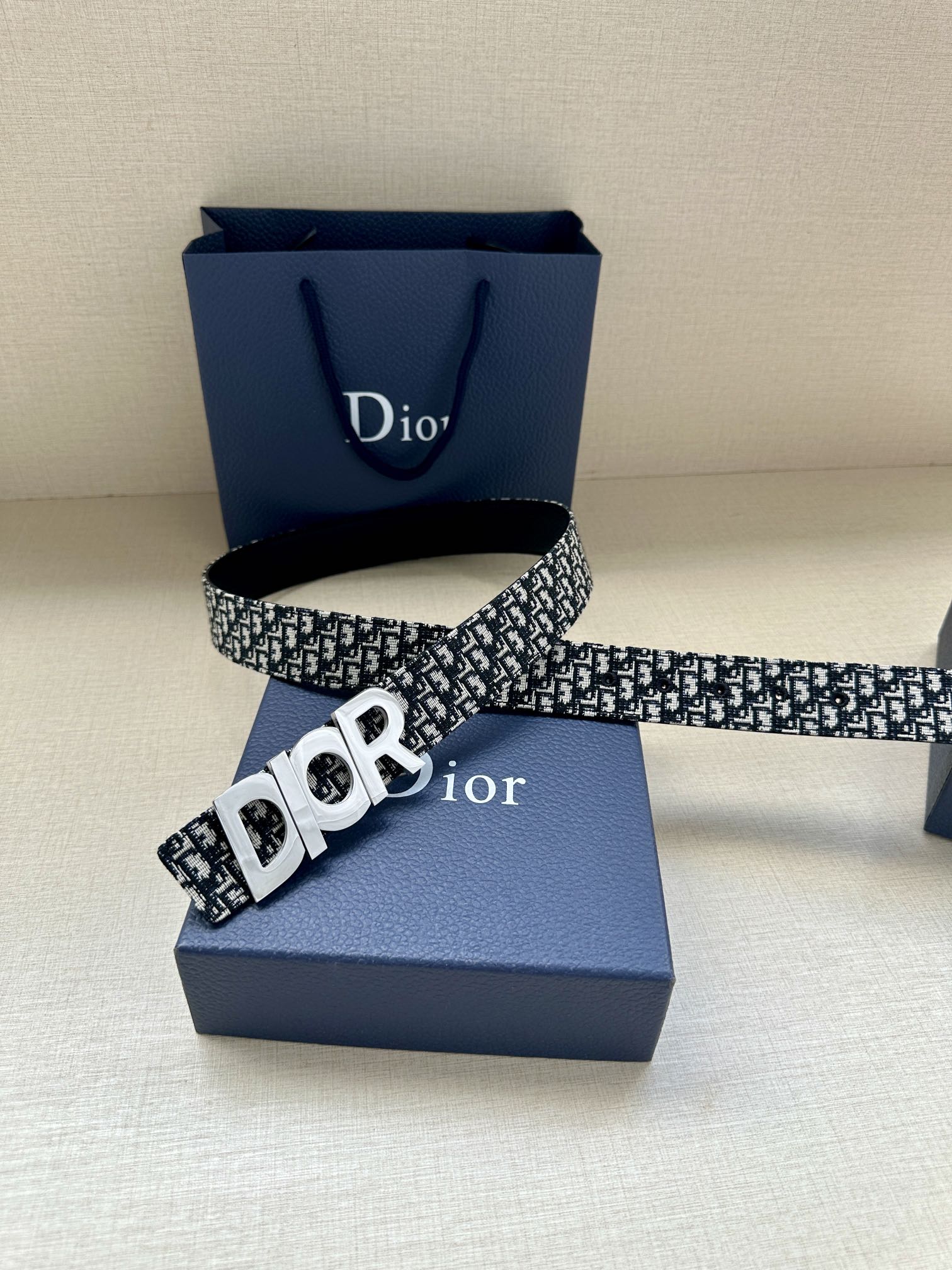 Basic Belt Cow Leather Gray M-l