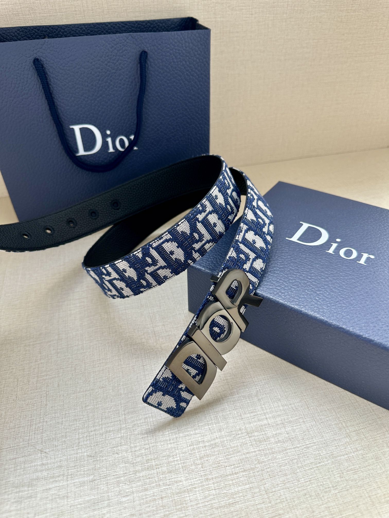 Basic Belt Cow Leather Gray M-l