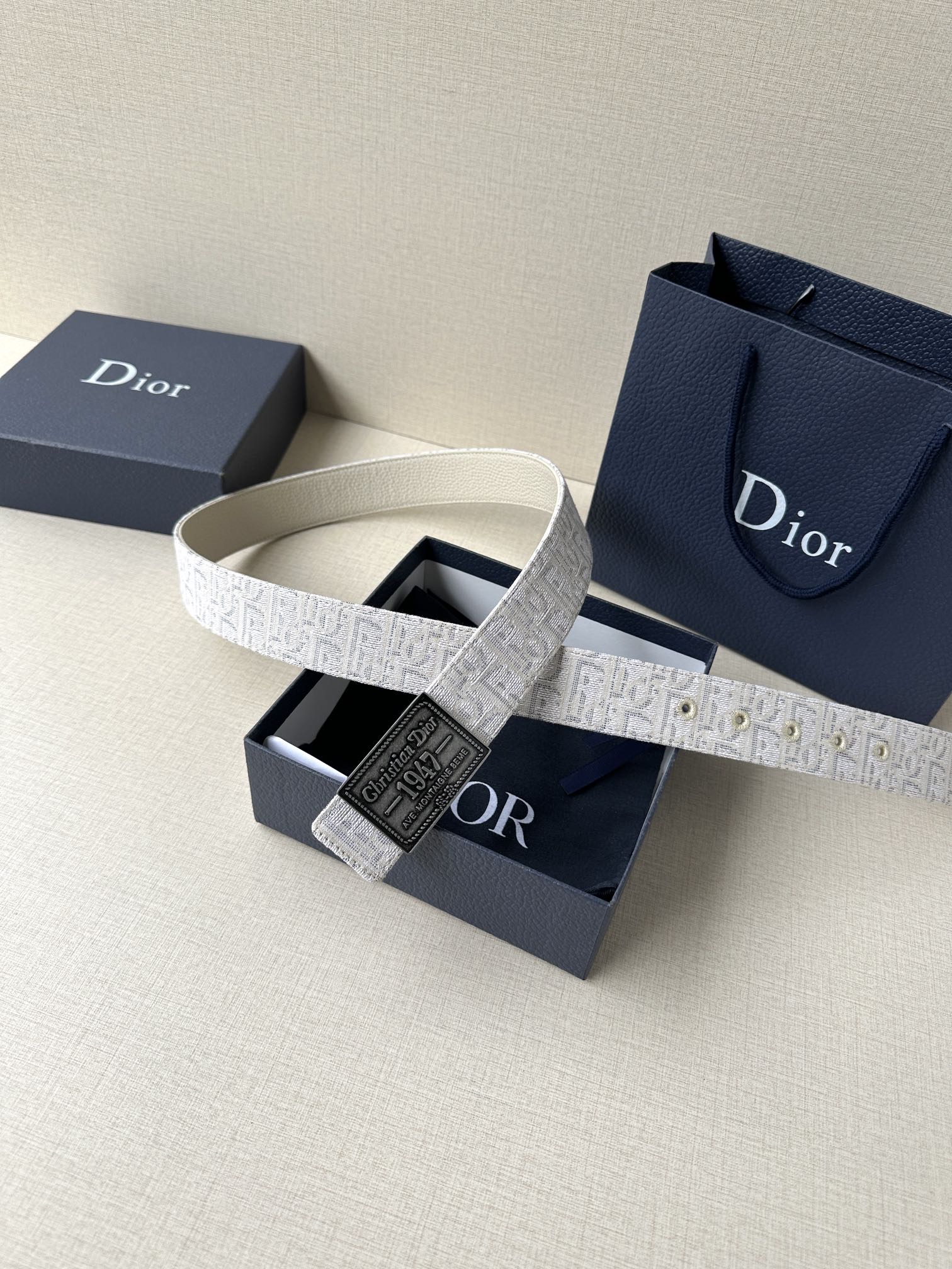 Basic Belt Cow Leather Beige M-l