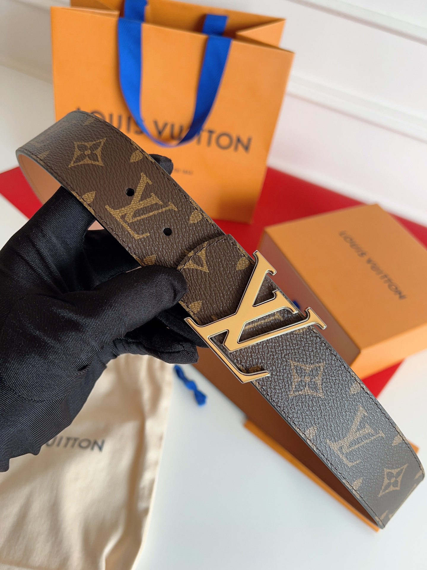 Louis Vuitton Basic Belt 40mm-m-l