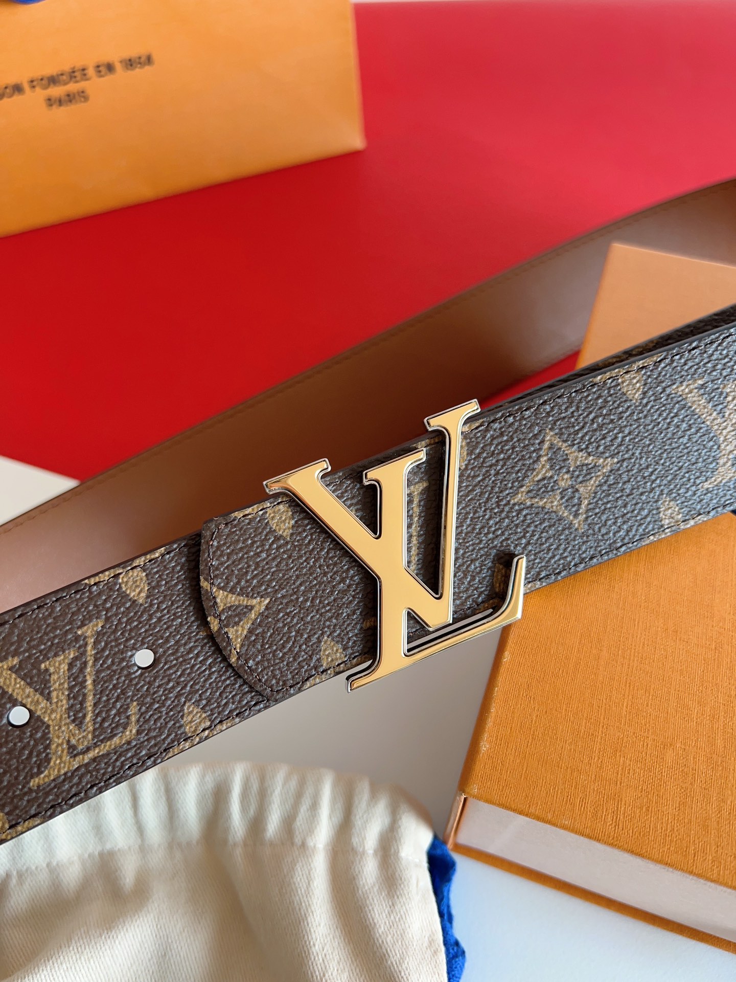 Louis Vuitton Basic Belt 40mm-m-l