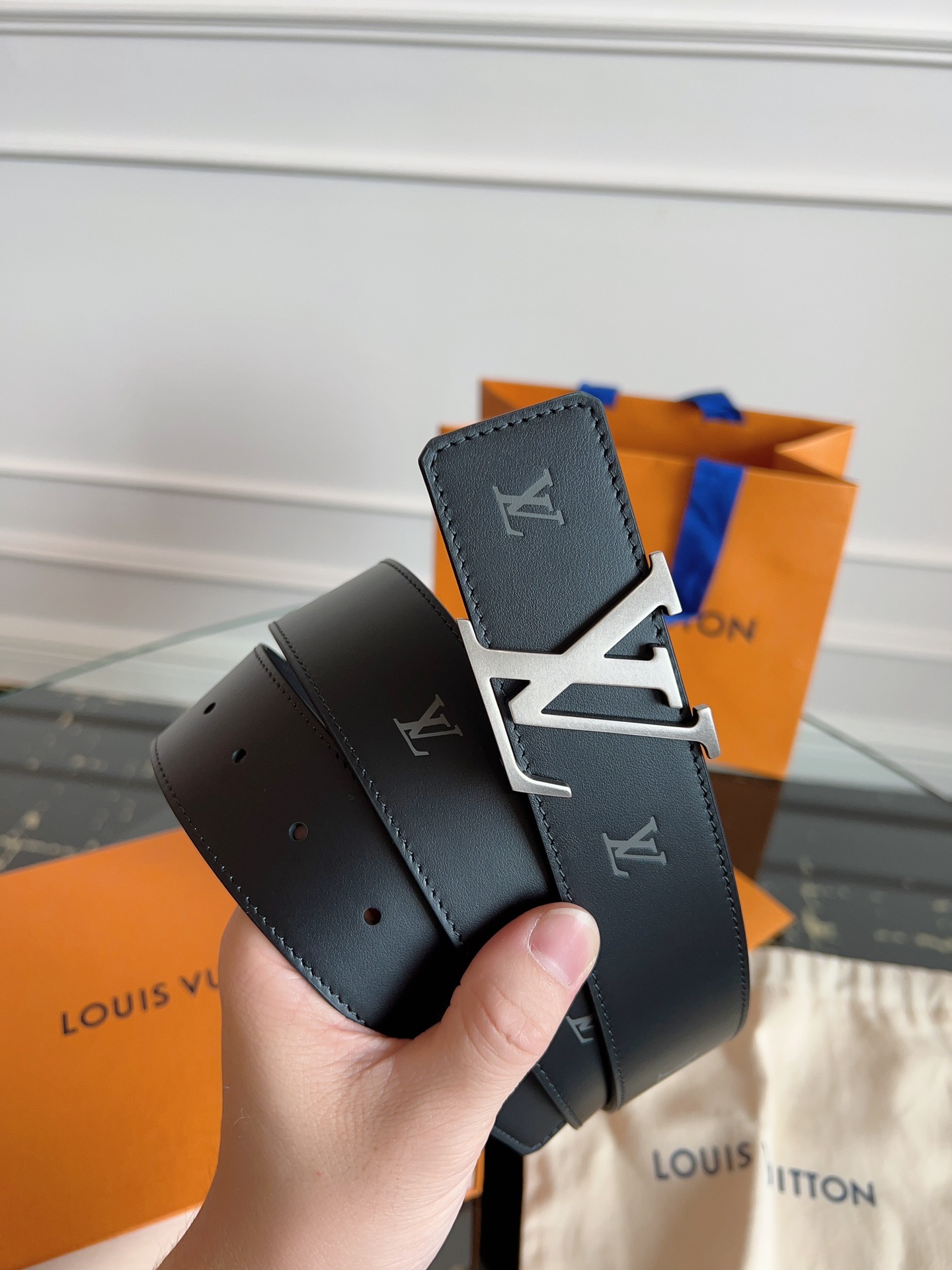 Louis Vuitton Basic Belt M