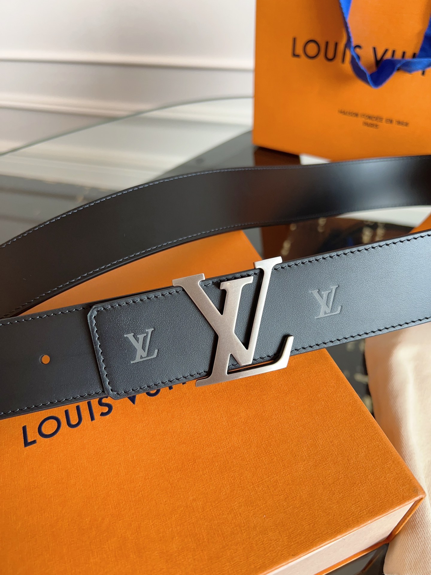 Louis Vuitton Basic Belt M