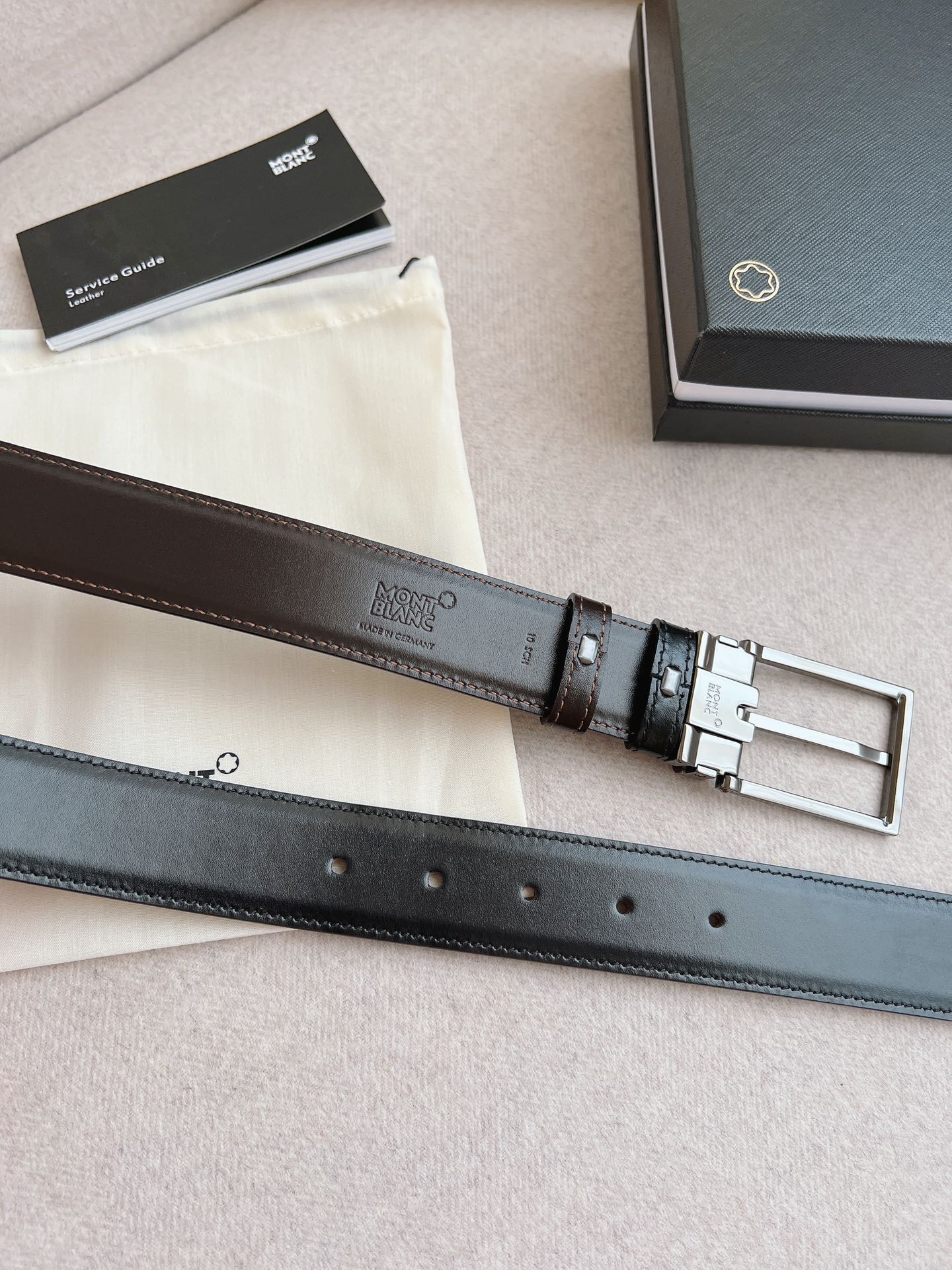 Montblanc Male Leather Belt 35mm