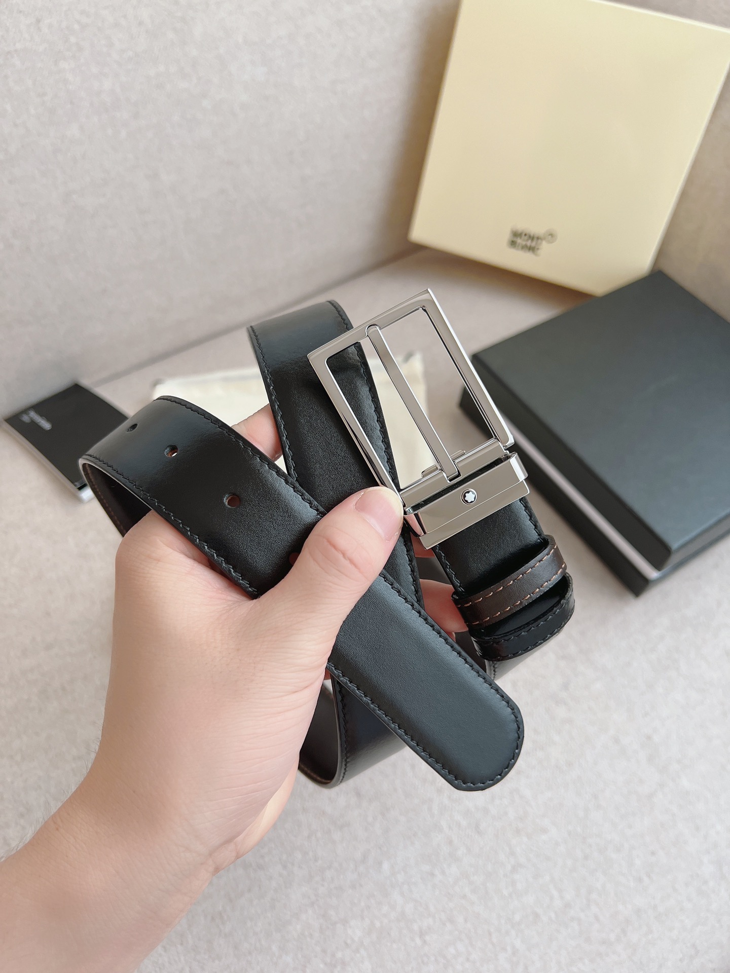 Montblanc Male Leather Belt 35mm