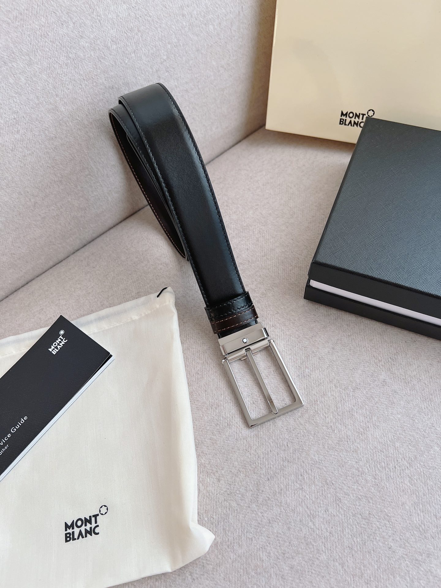 Montblanc Male Leather Belt 35mm
