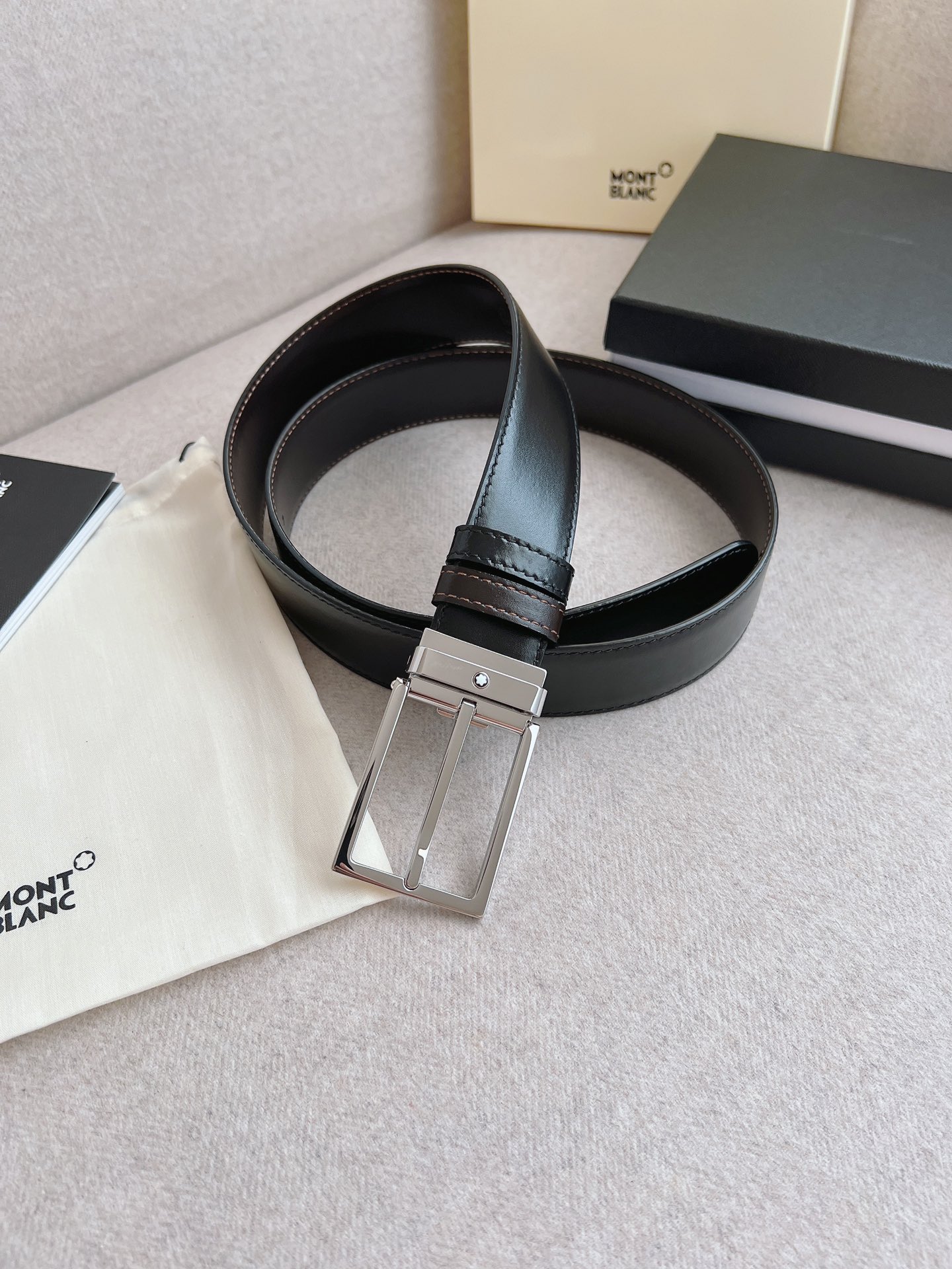 Montblanc Male Leather Belt 35mm