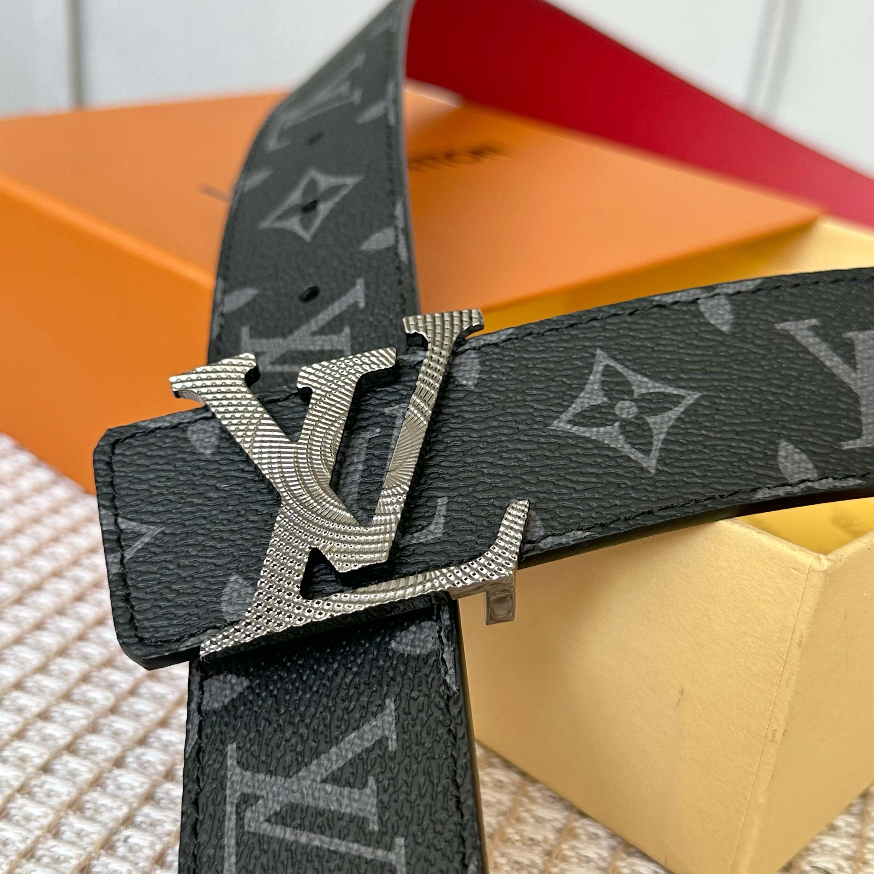 Louis Vuitton Basic Belt Cow Leather S-l