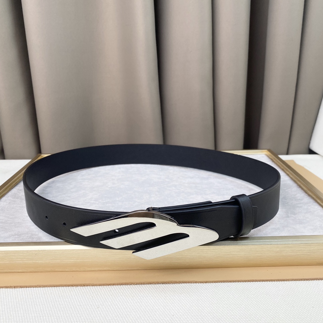 Balenciaga Basic Belt Top Grain Leather