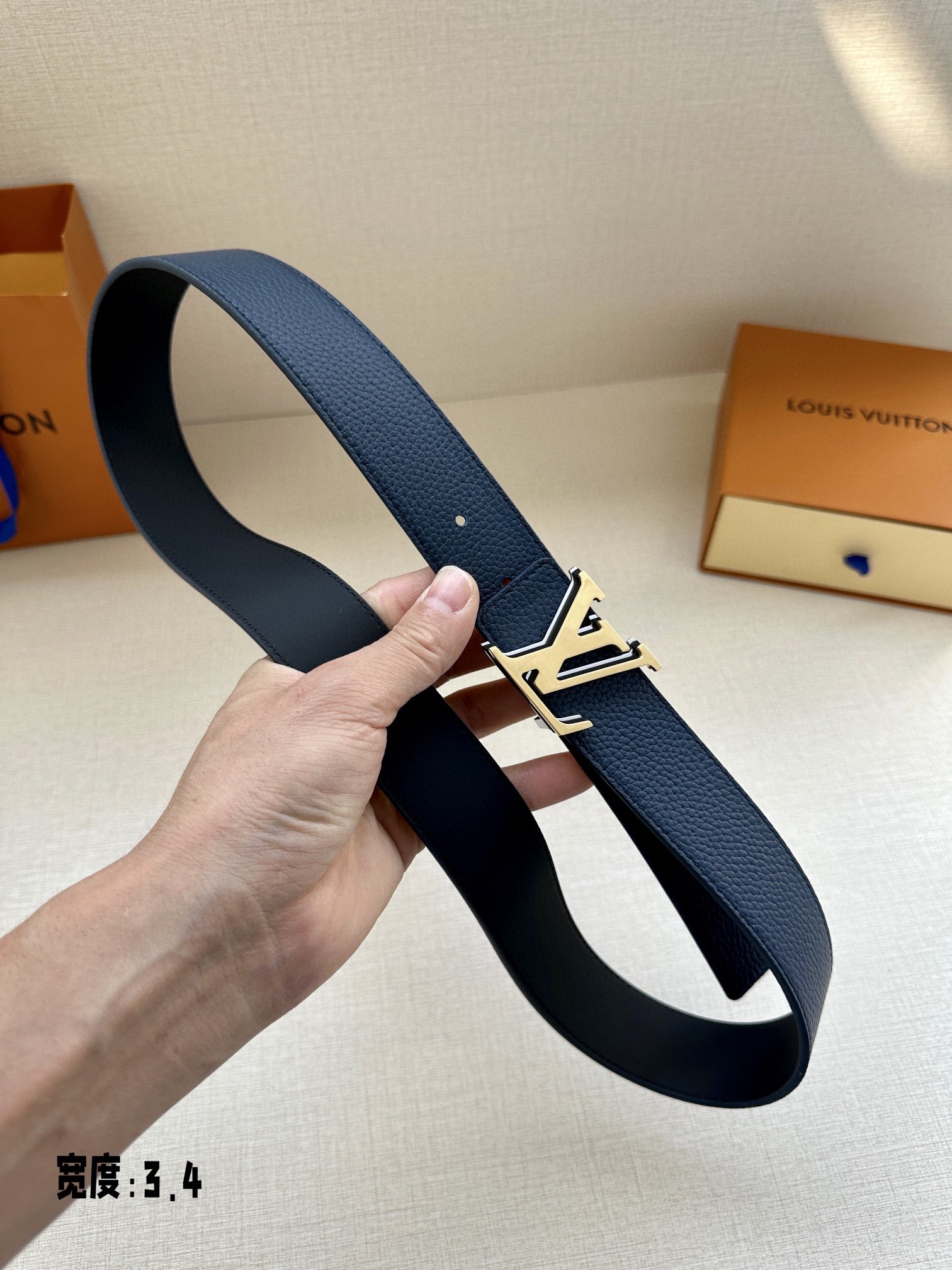 Louis Vuitton Basic Belt M-l