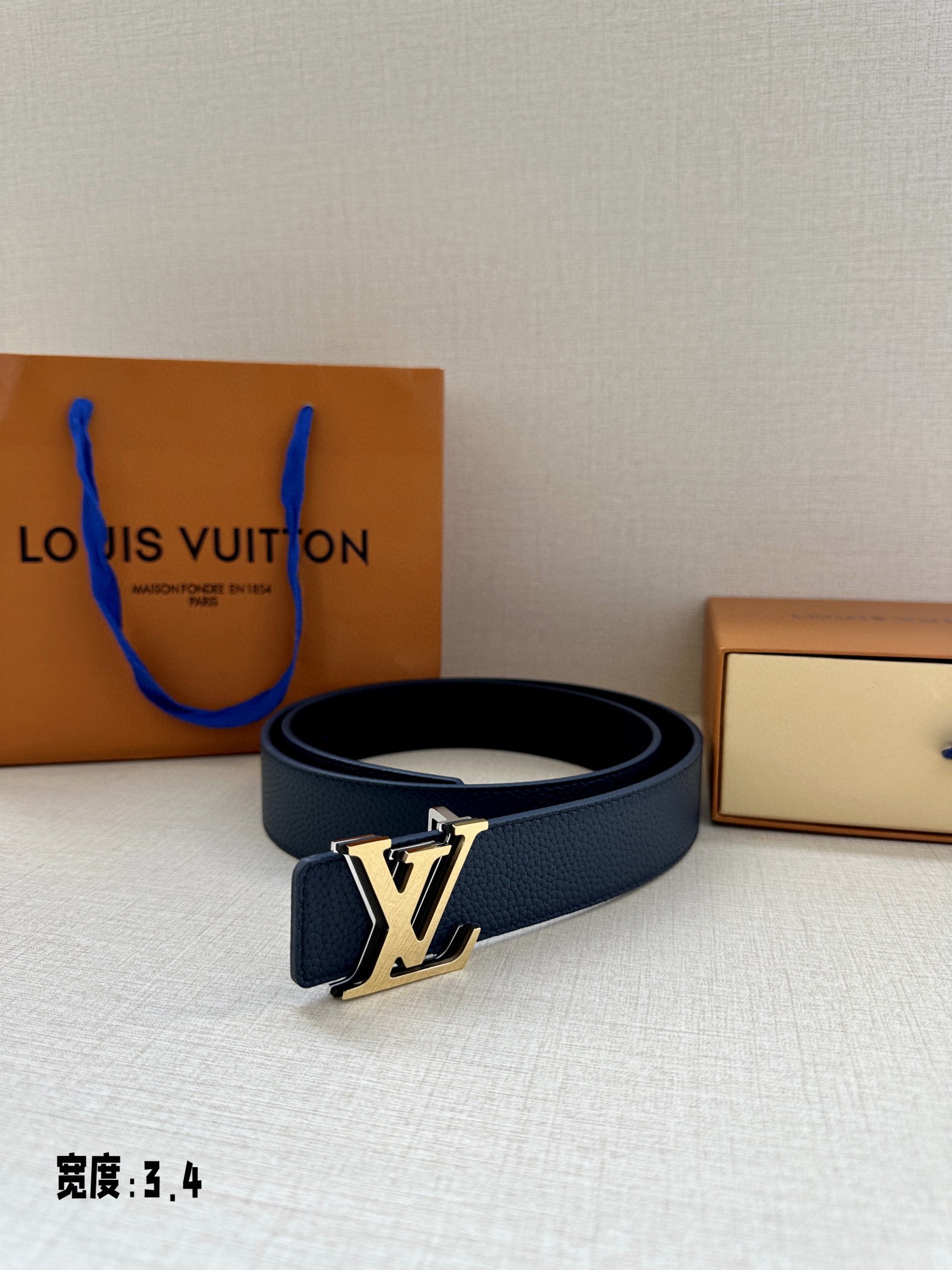 Louis Vuitton Basic Belt M-l